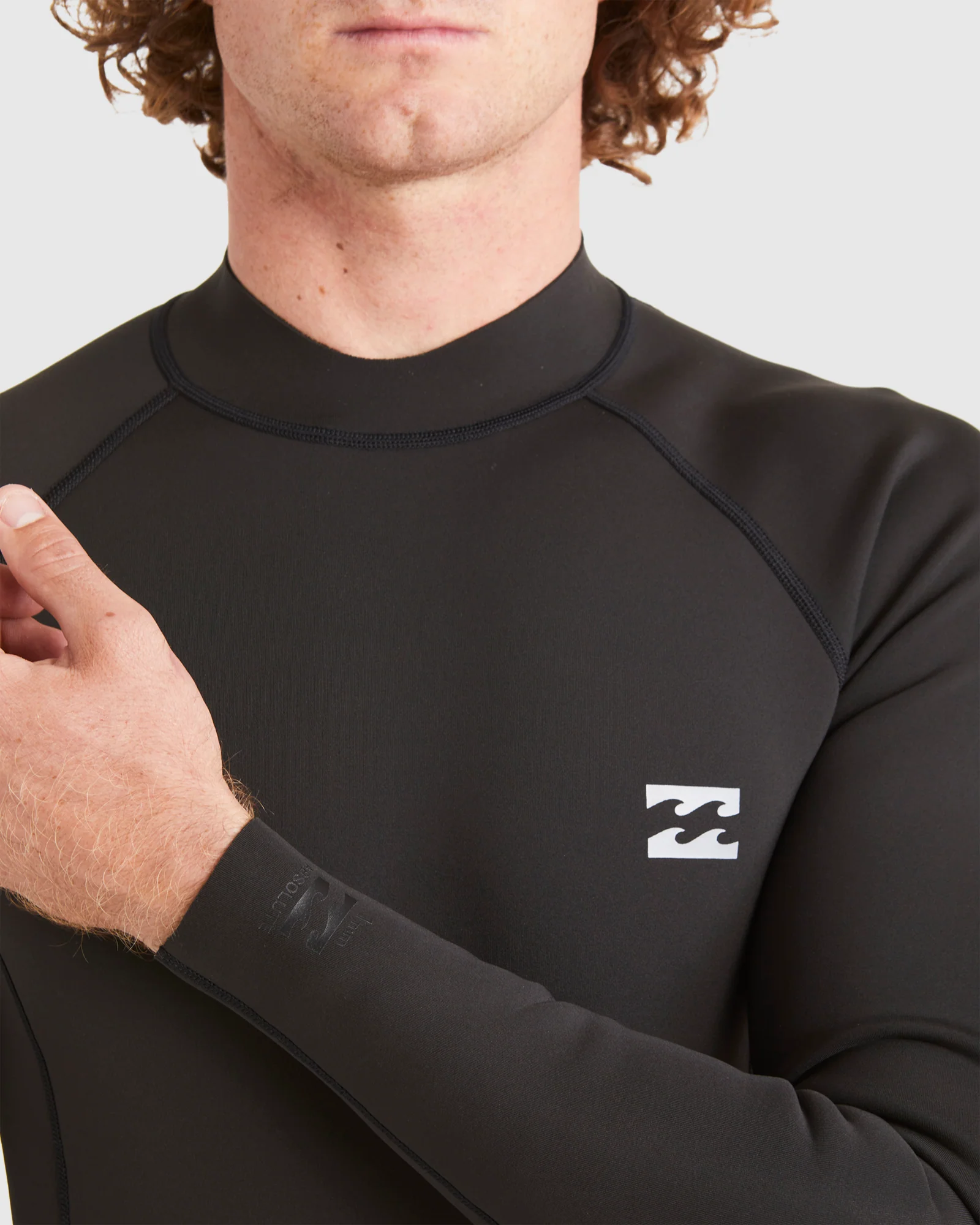 Mens 1/1mm Absolute Back Zip Wetsuit - Image 5