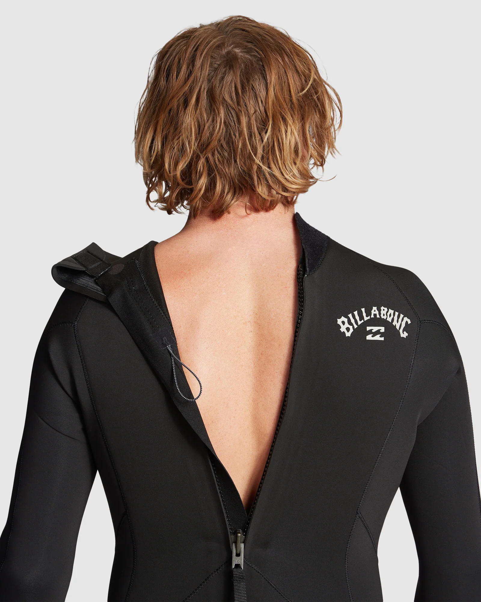 Mens 2/2mm Absolute Back Zip Springsuit - Image 3