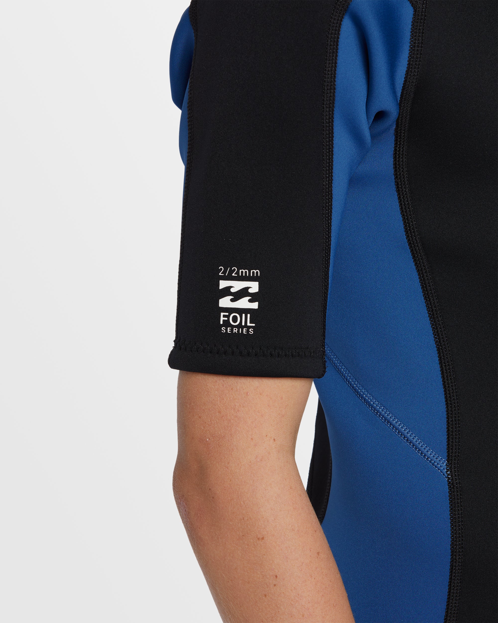Boys 8-14 2/2mm Foil Back Zip Springsuit - Image 3