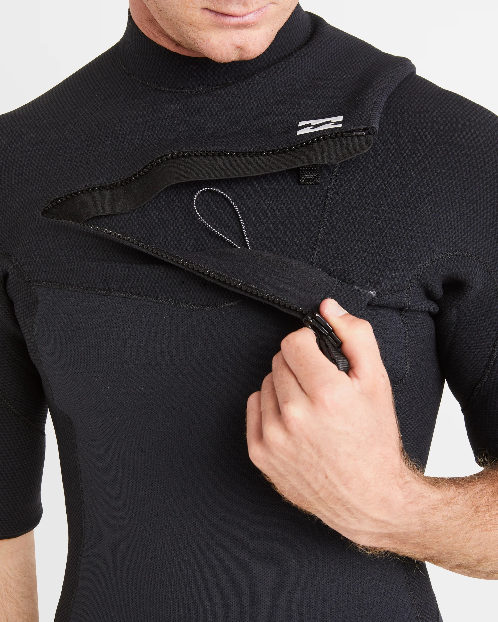 Mens 2/2mm Revo Natural Chest Zip Springsuit - Image 3