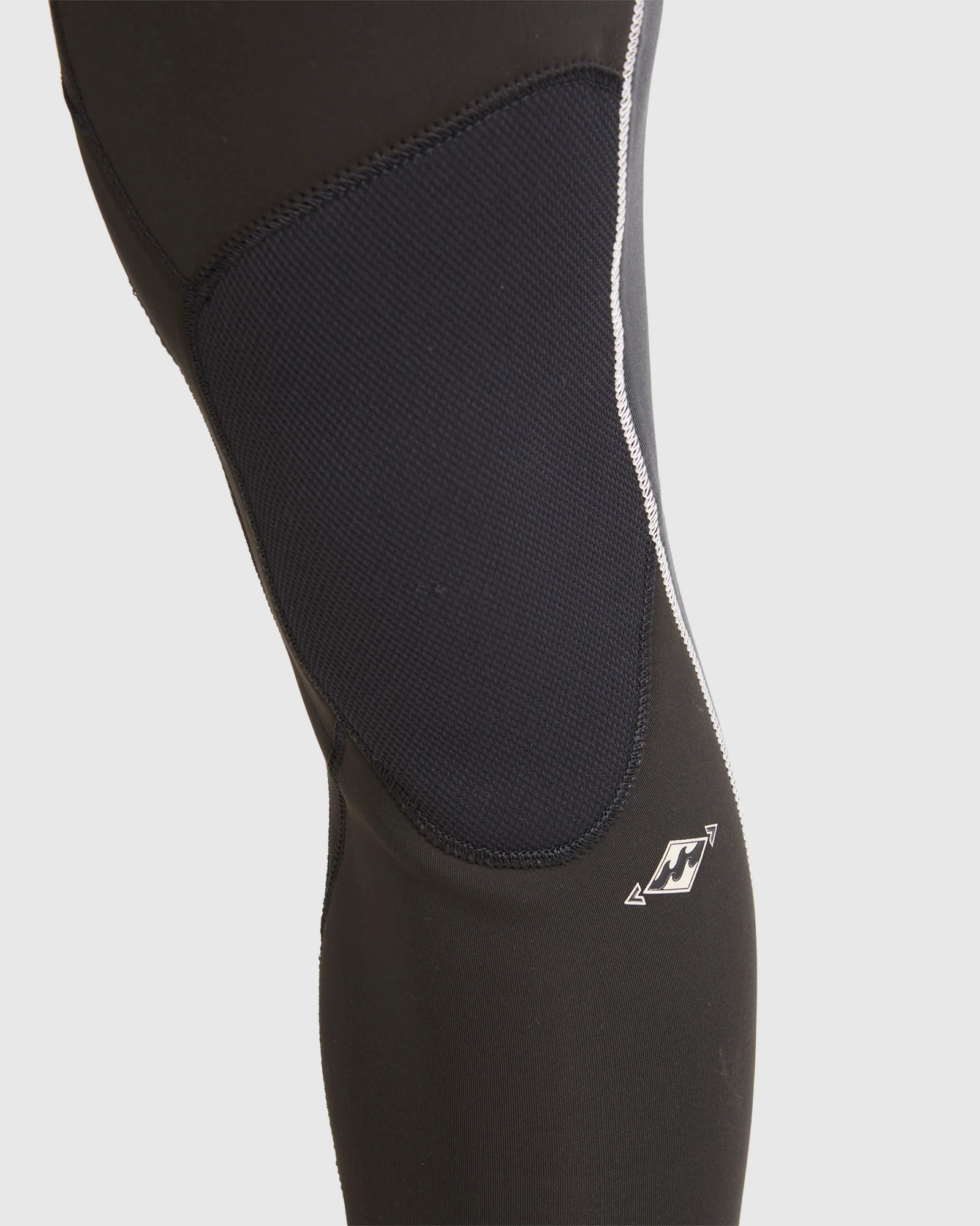 Mens 3/2mm Absolute Chest Zip Steamer Wetsuit - Image 10