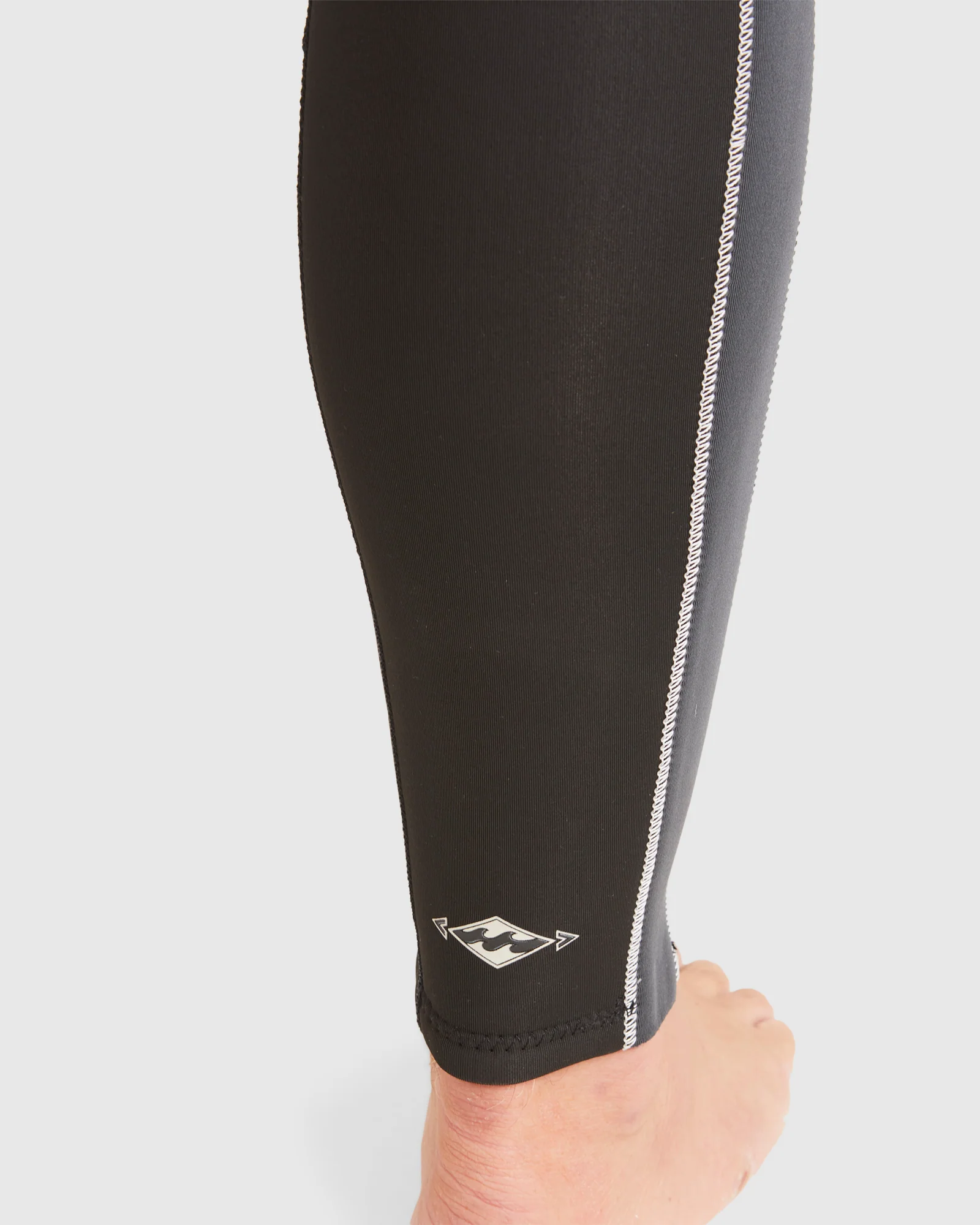 Mens 3/2mm Absolute Chest Zip Steamer Wetsuit - Image 11