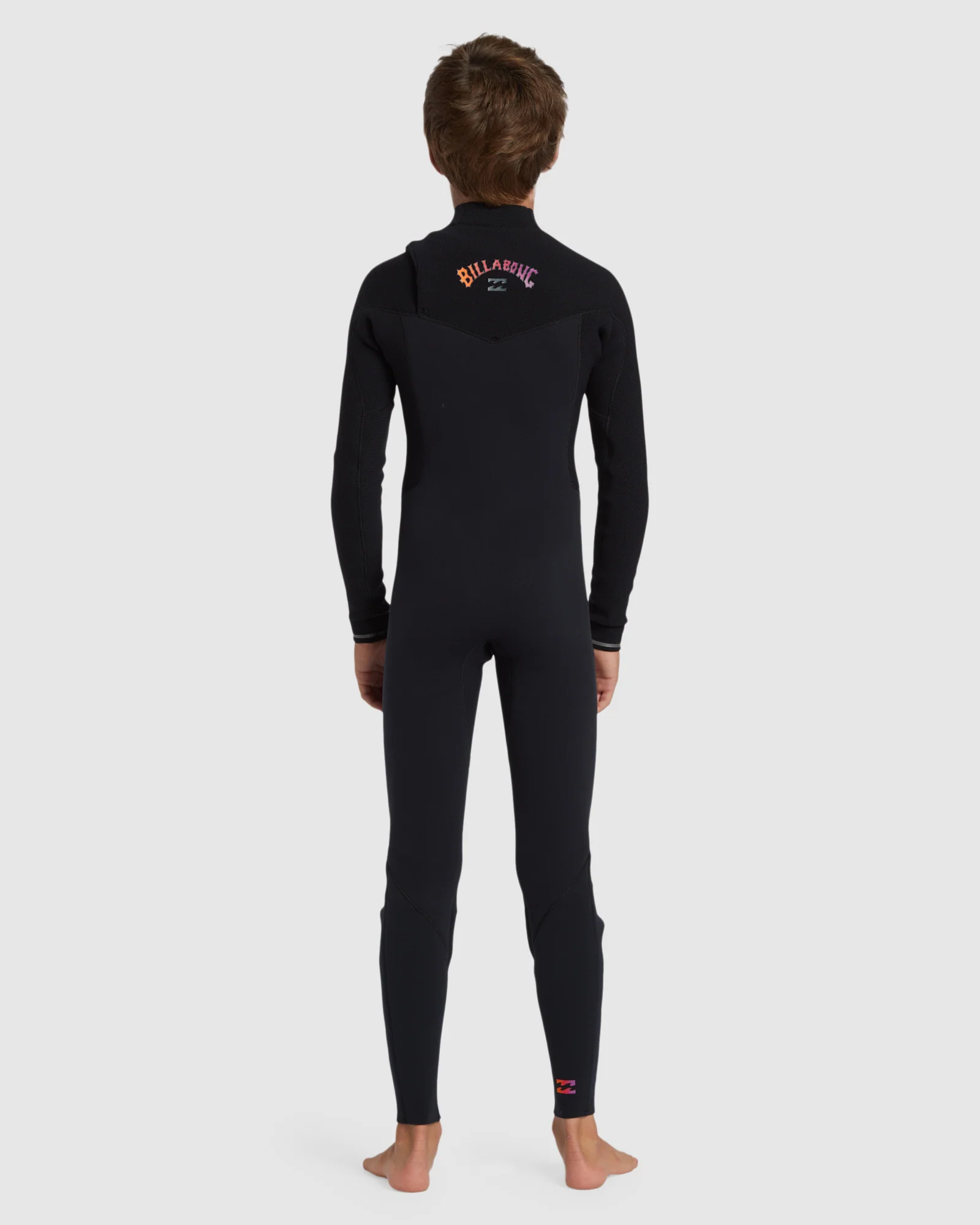 Boys 8-16 3/2mm Revolution Steamer Wetsuit - Image 3