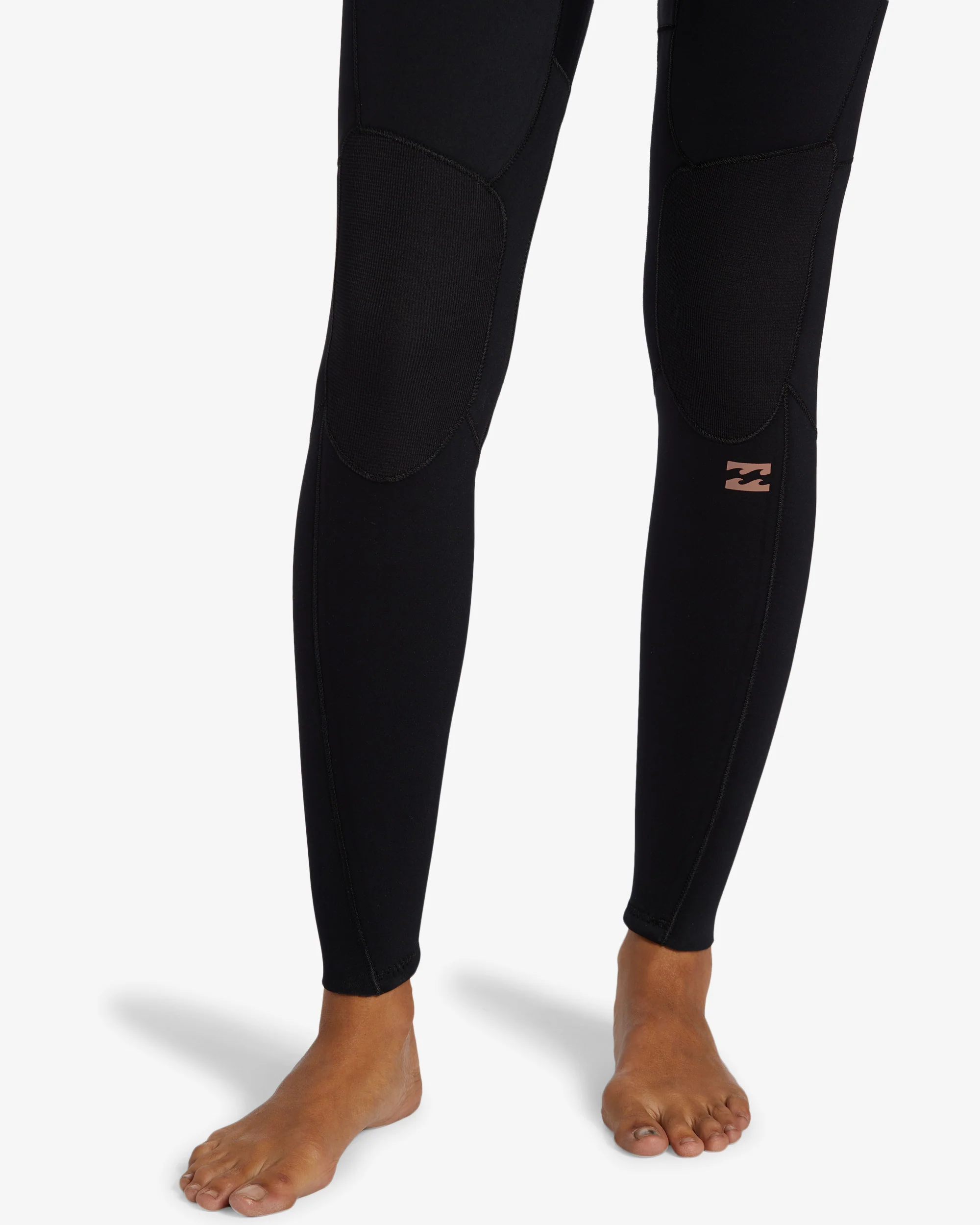 Womens 3/2mm Foil Chest Zip Wetsuit - Image 7