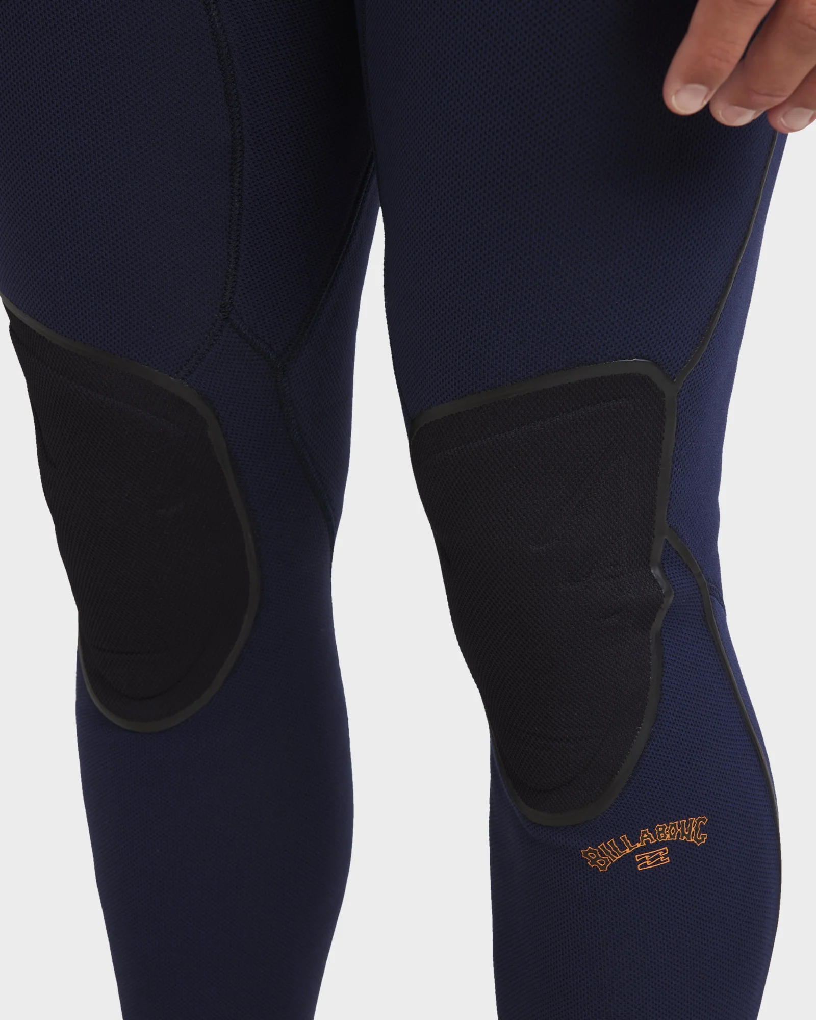 Mens 3/2mm Furnace Natural Chest Zip Steamer Wetsuit - Image 9