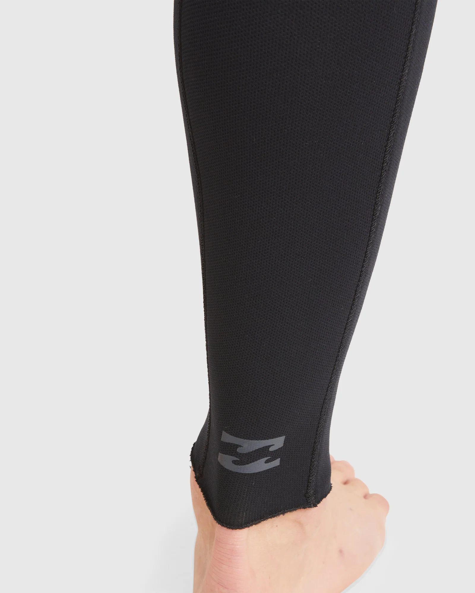 Mens 3/2mm Revolution Chest Zip Steamer Wetsuit - Image 9