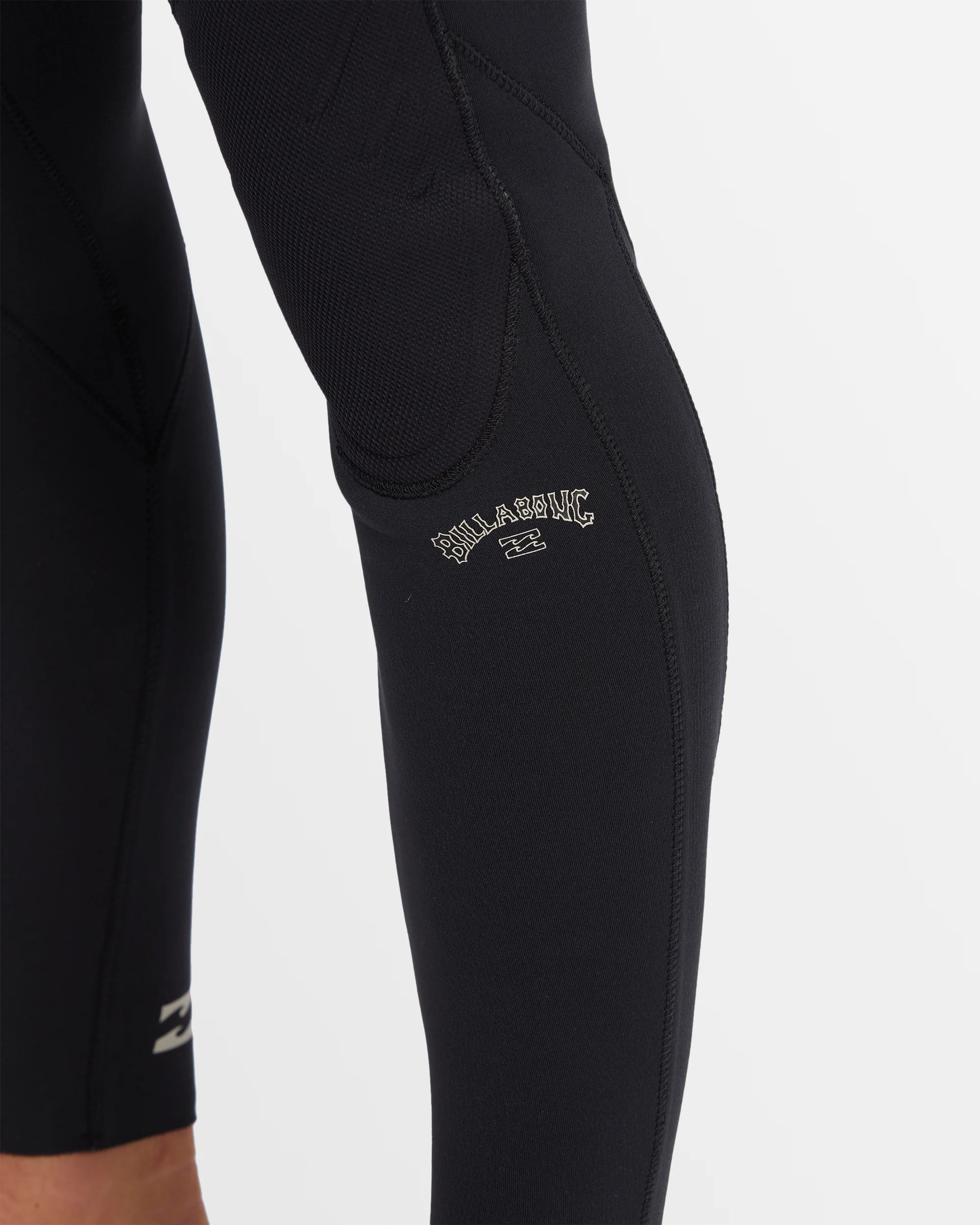 Mens 3/2mm Revolution Natural Chest Zip Wetsuit - Image 14