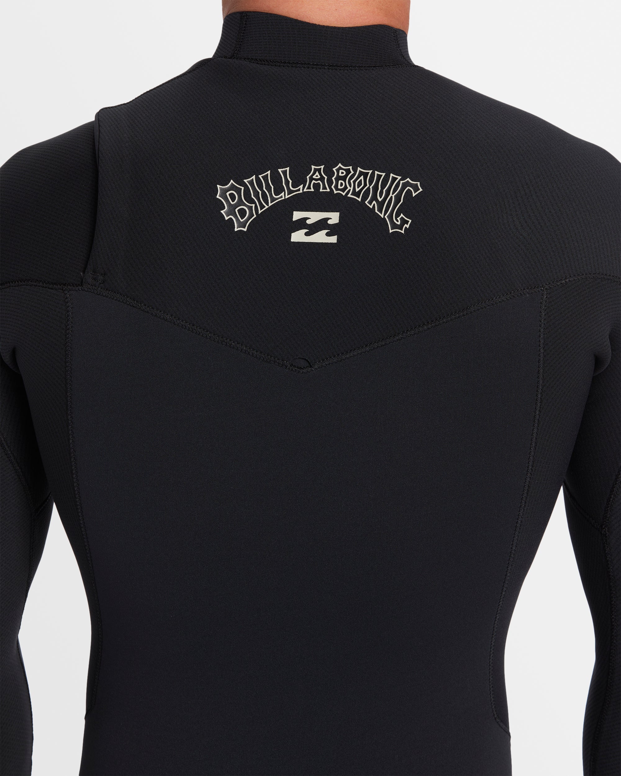 Mens 3/2mm Revolution Natural Chest Zip Wetsuit - Image 5