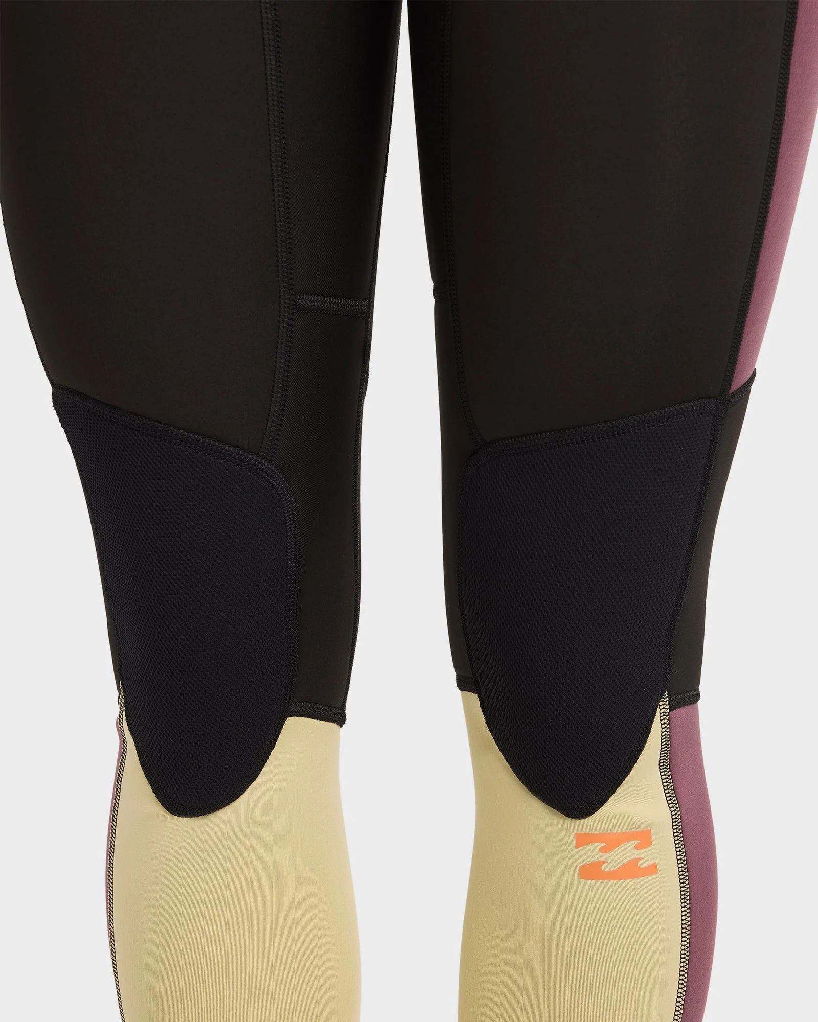 Womens 3/2mm Synergy Back Zip Flatlock Steamer Wetsuit - Image 5