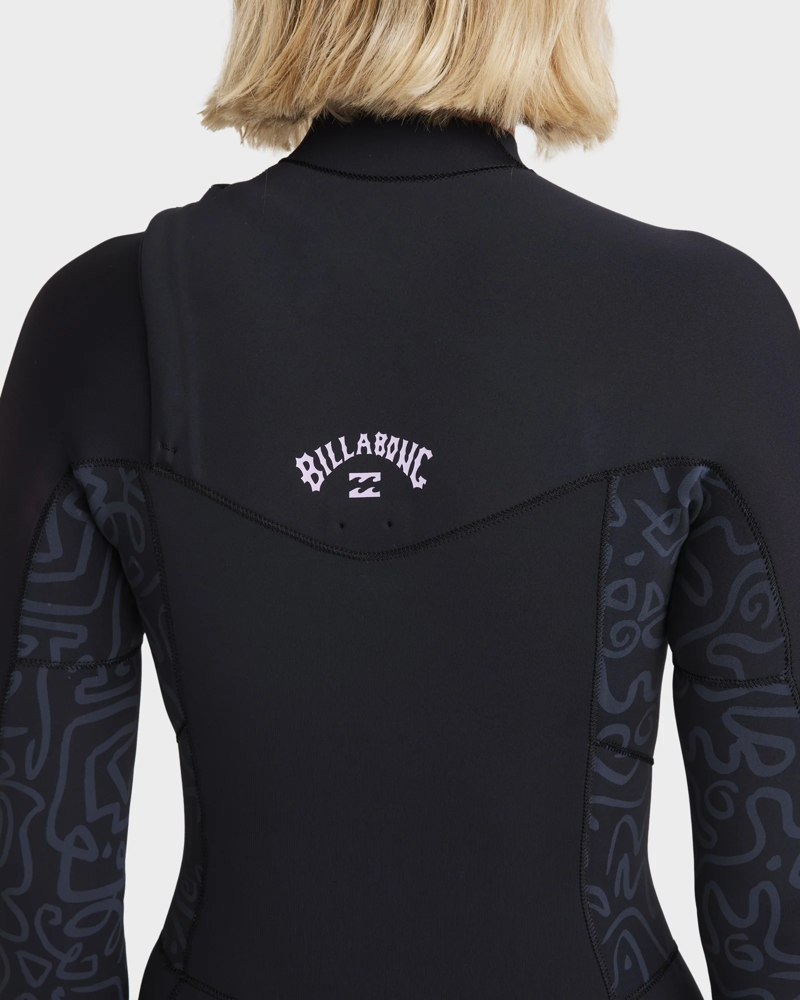 Womens 3/2mm Synergy Natural Chest Zip Steamer Wetsuit - Image 5