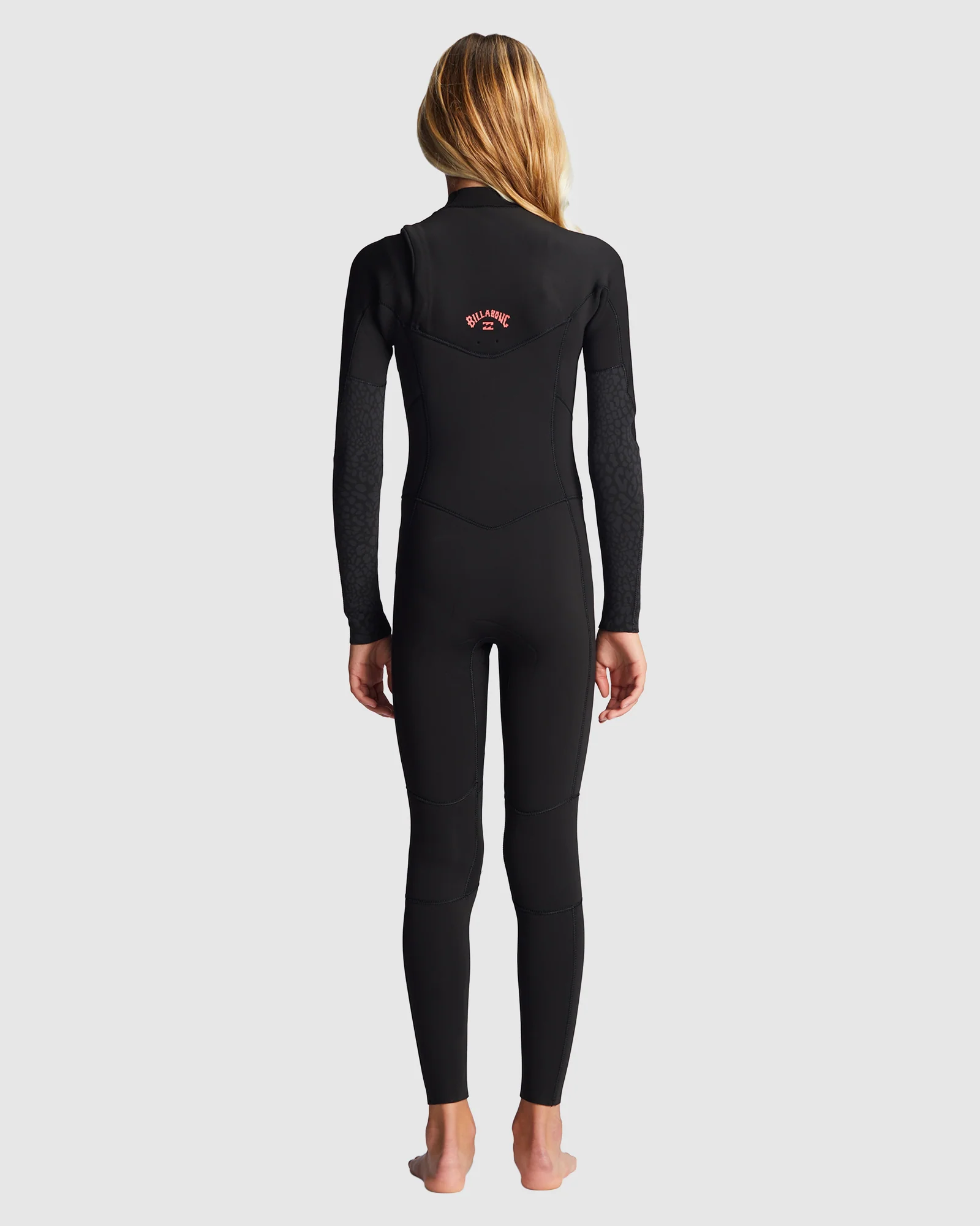 Girls 8-14 4/3mm Synergy Chest Zip Wetsuit - Image 3