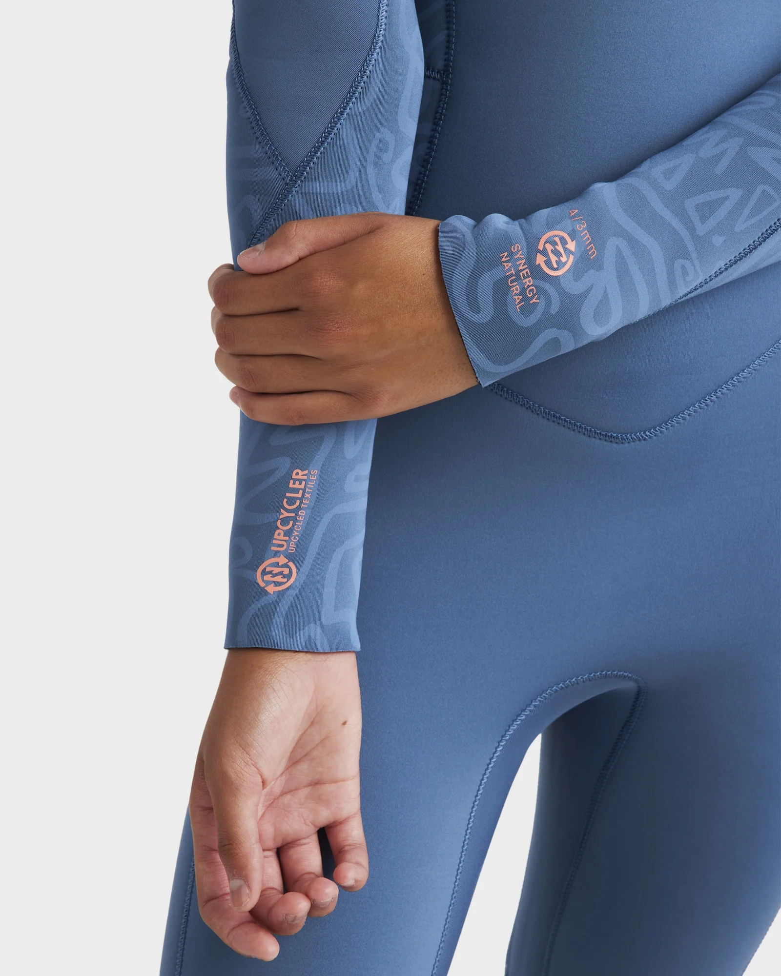 Girls 8-14 4/3mm Synergy Natural Chest Zip Steamer Wetsuit - Image 6