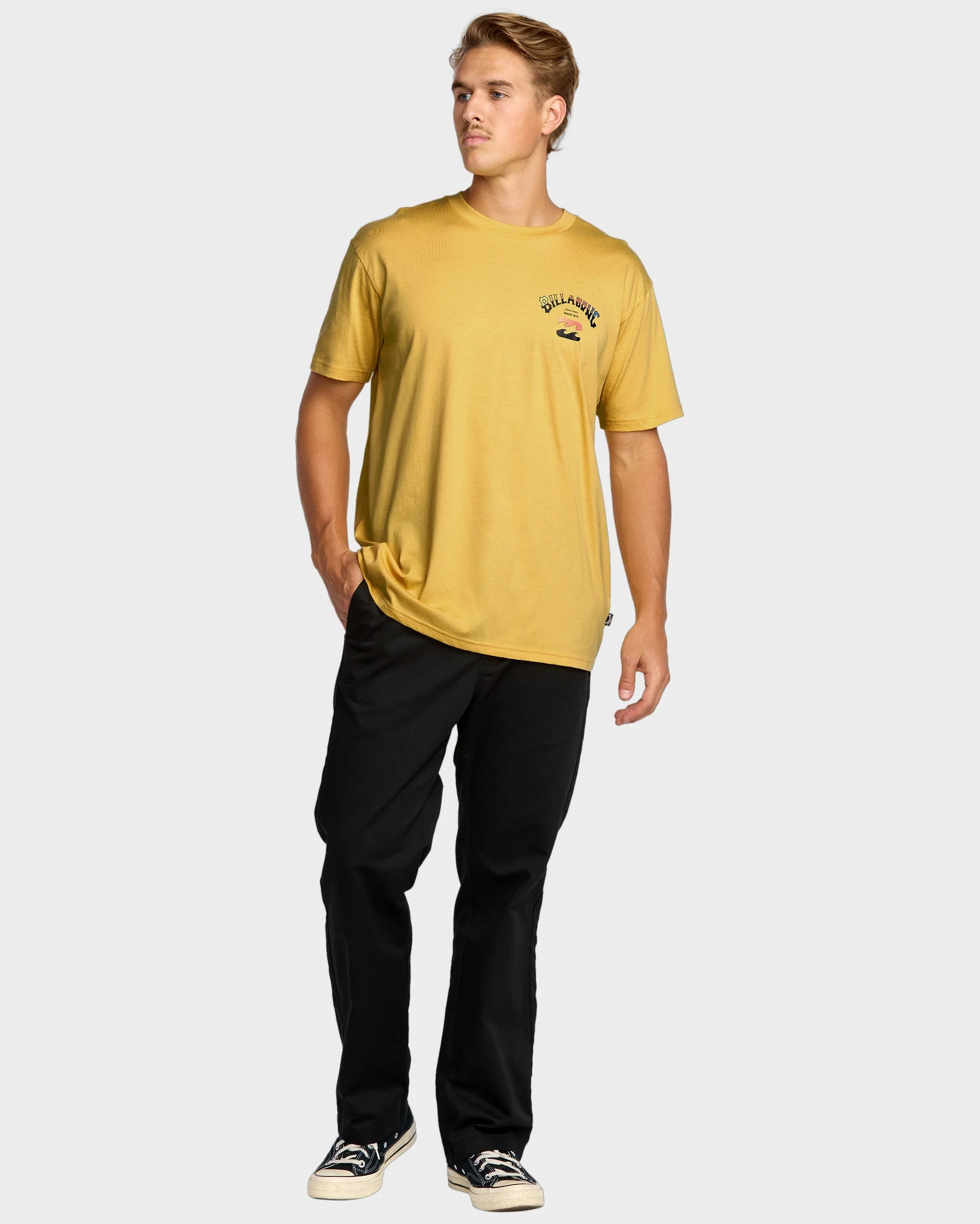 Mens Arch Fade T-Shirt - Image 5