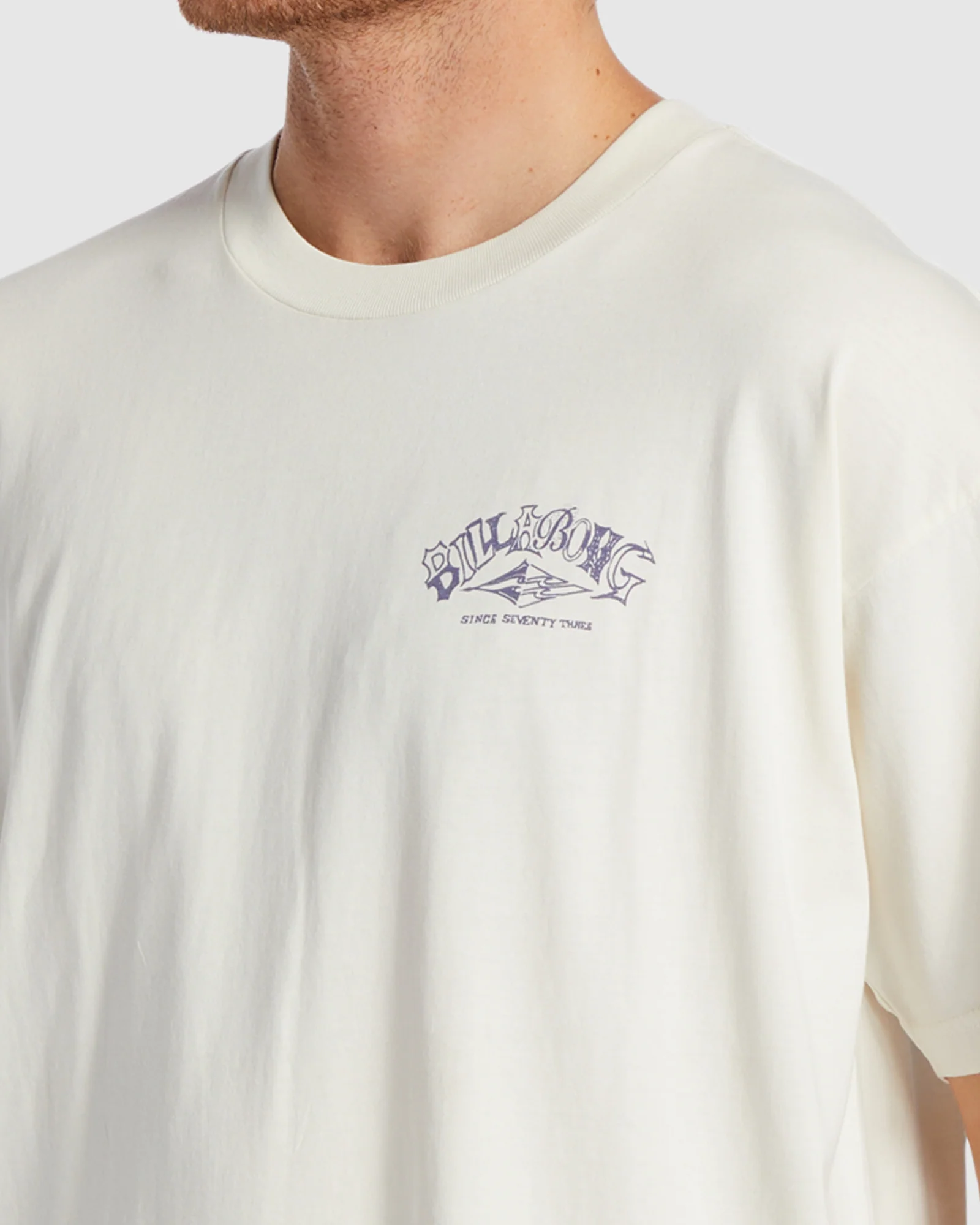 Mens Arch Wave T-Shirt - Image 4