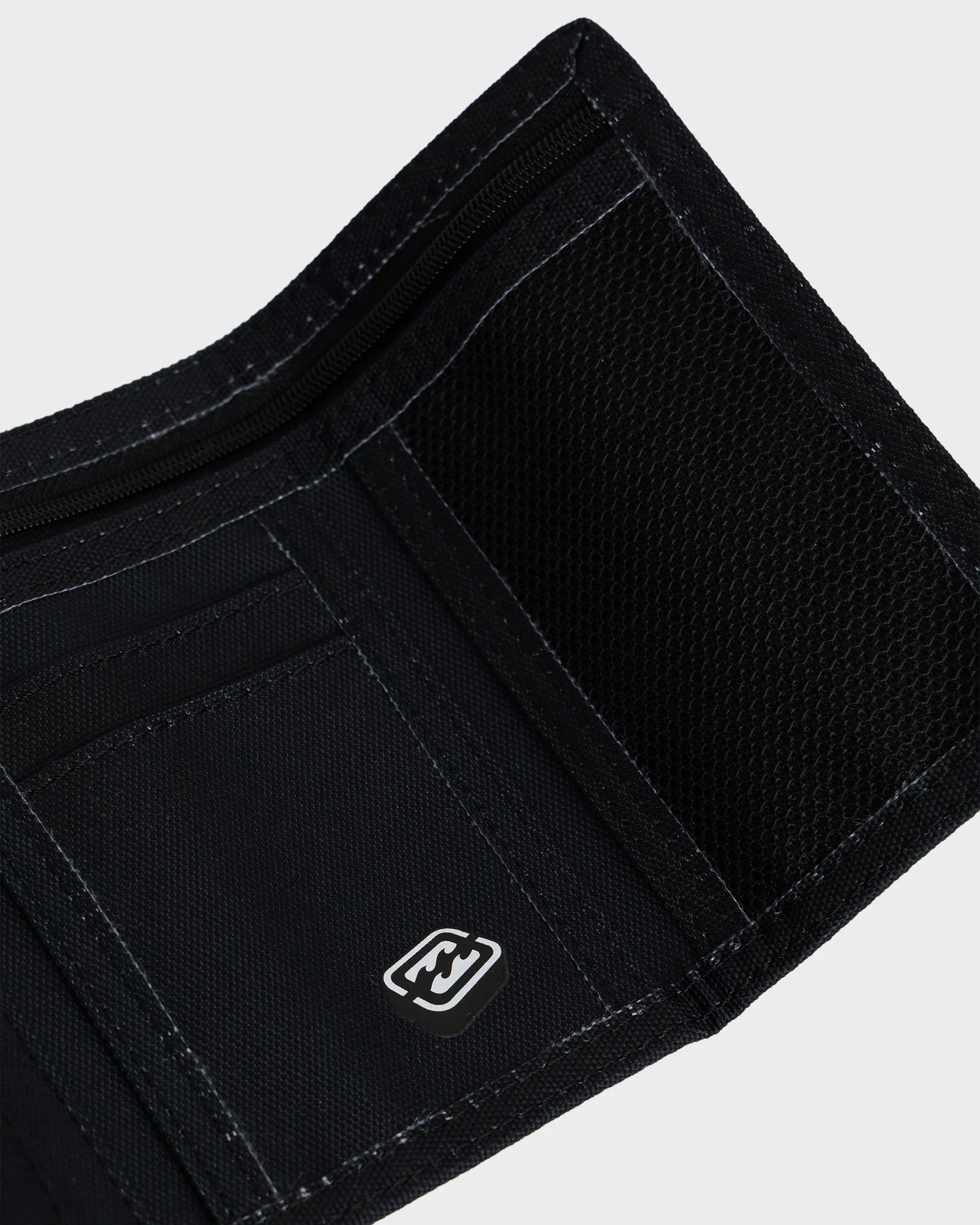 Mens Atom Wallet - Image 5