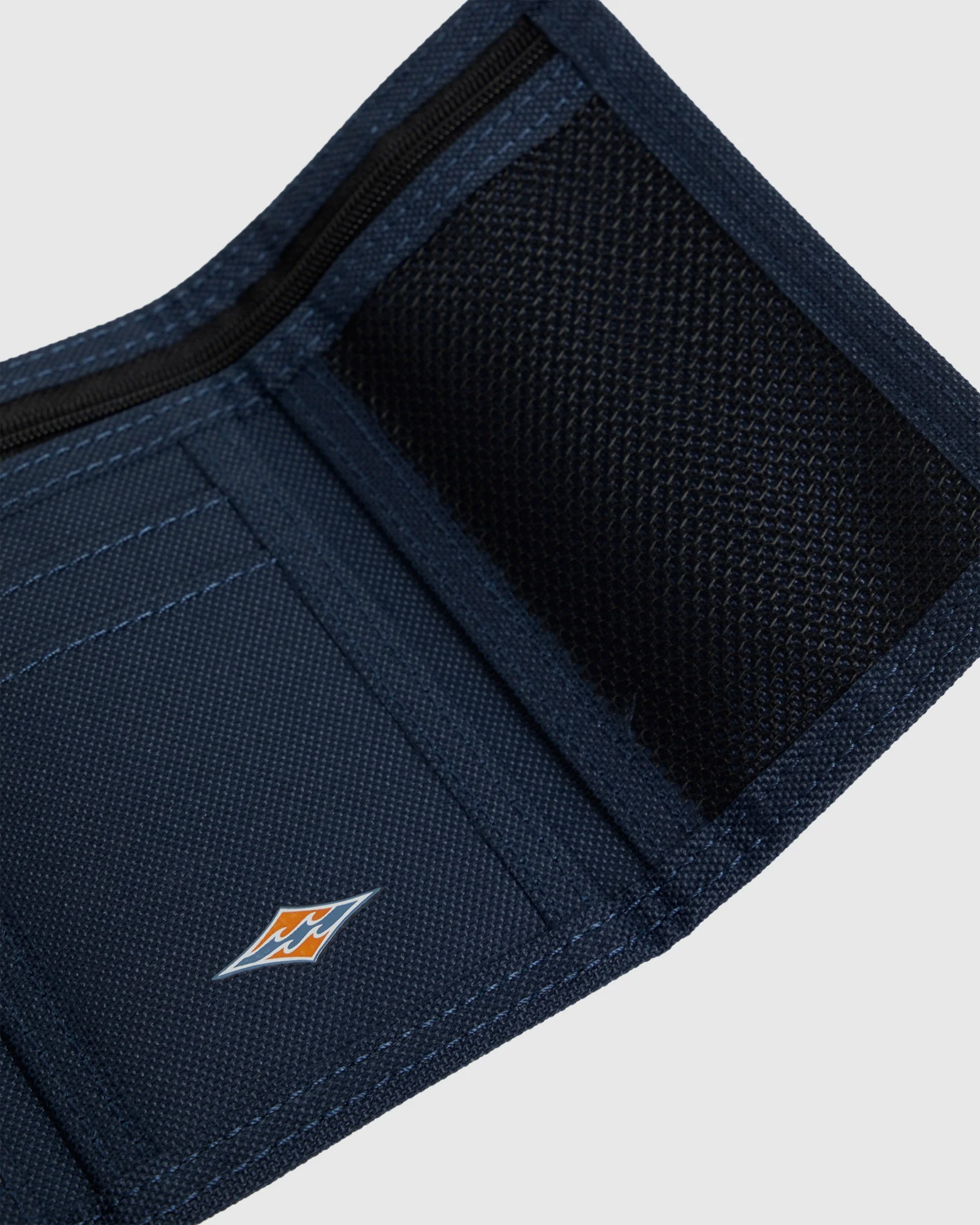 Mens Atom Wallet - Image 4