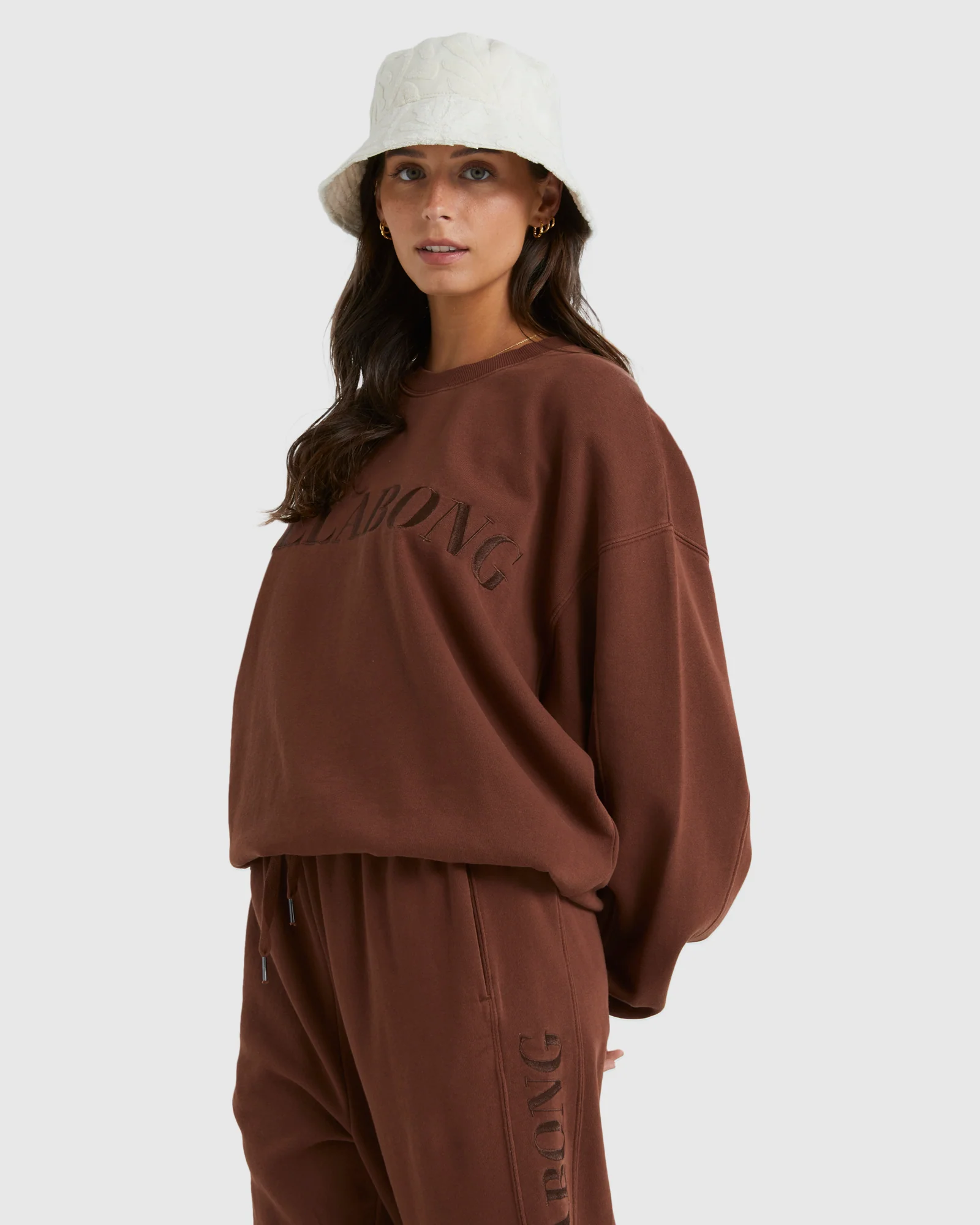 Womens Baseline Kendall Crew Neck - Image 2