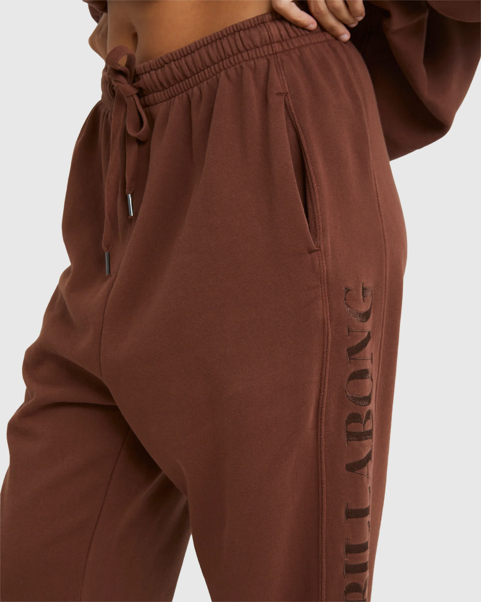 Womens Baseline Trackpants - Image 4