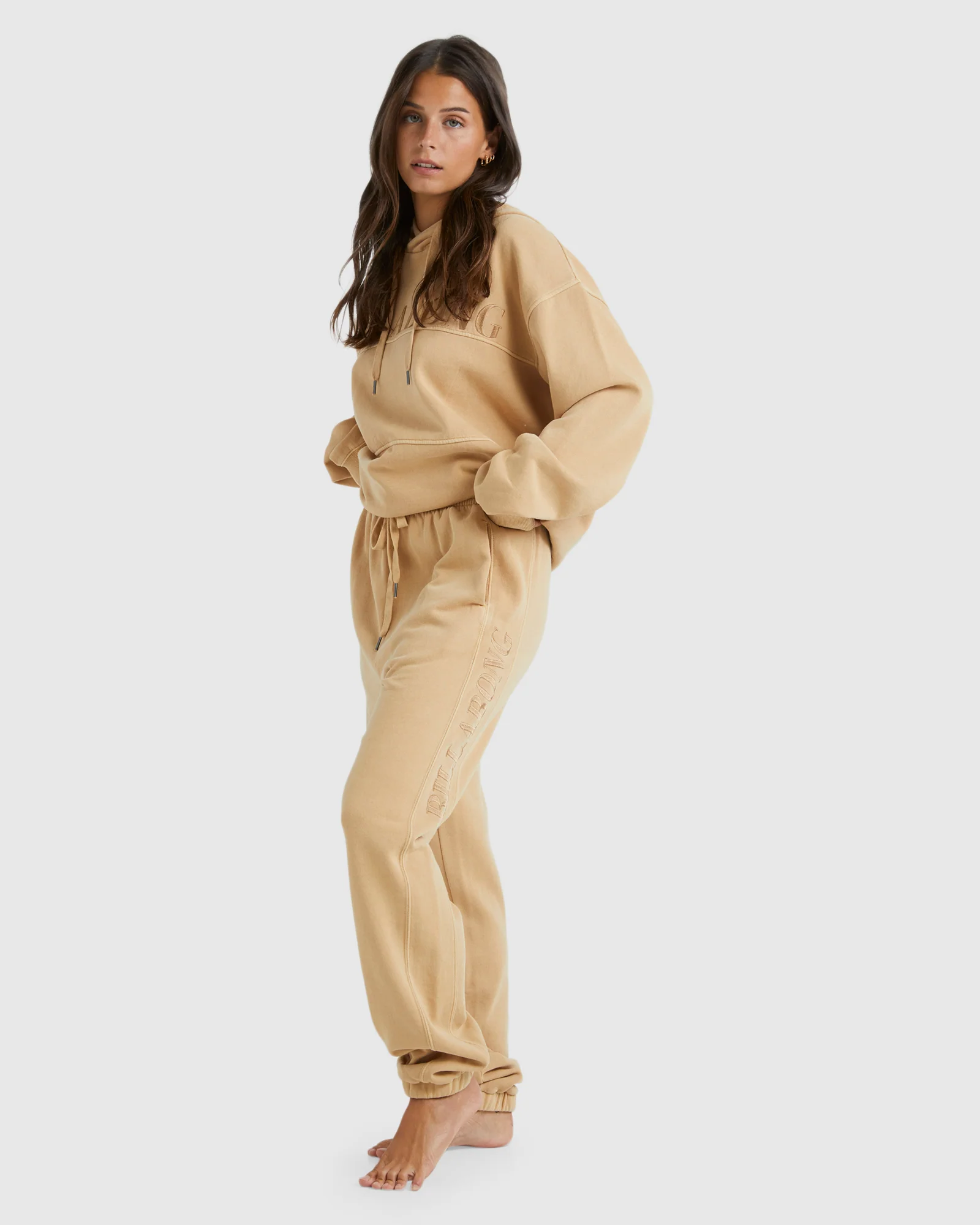 Womens Baseline Trackpants - Image 2
