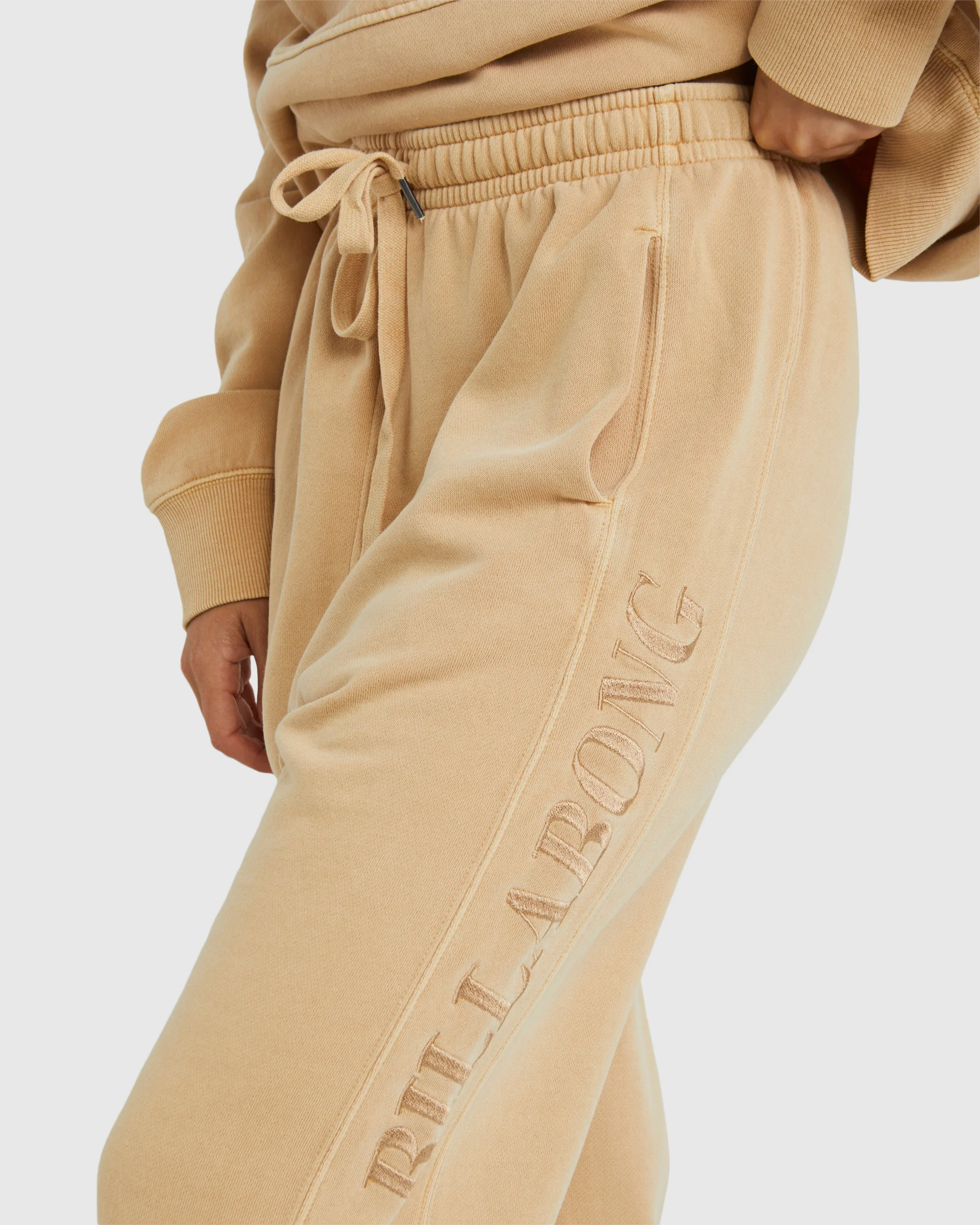 Womens Baseline Trackpants - Image 4