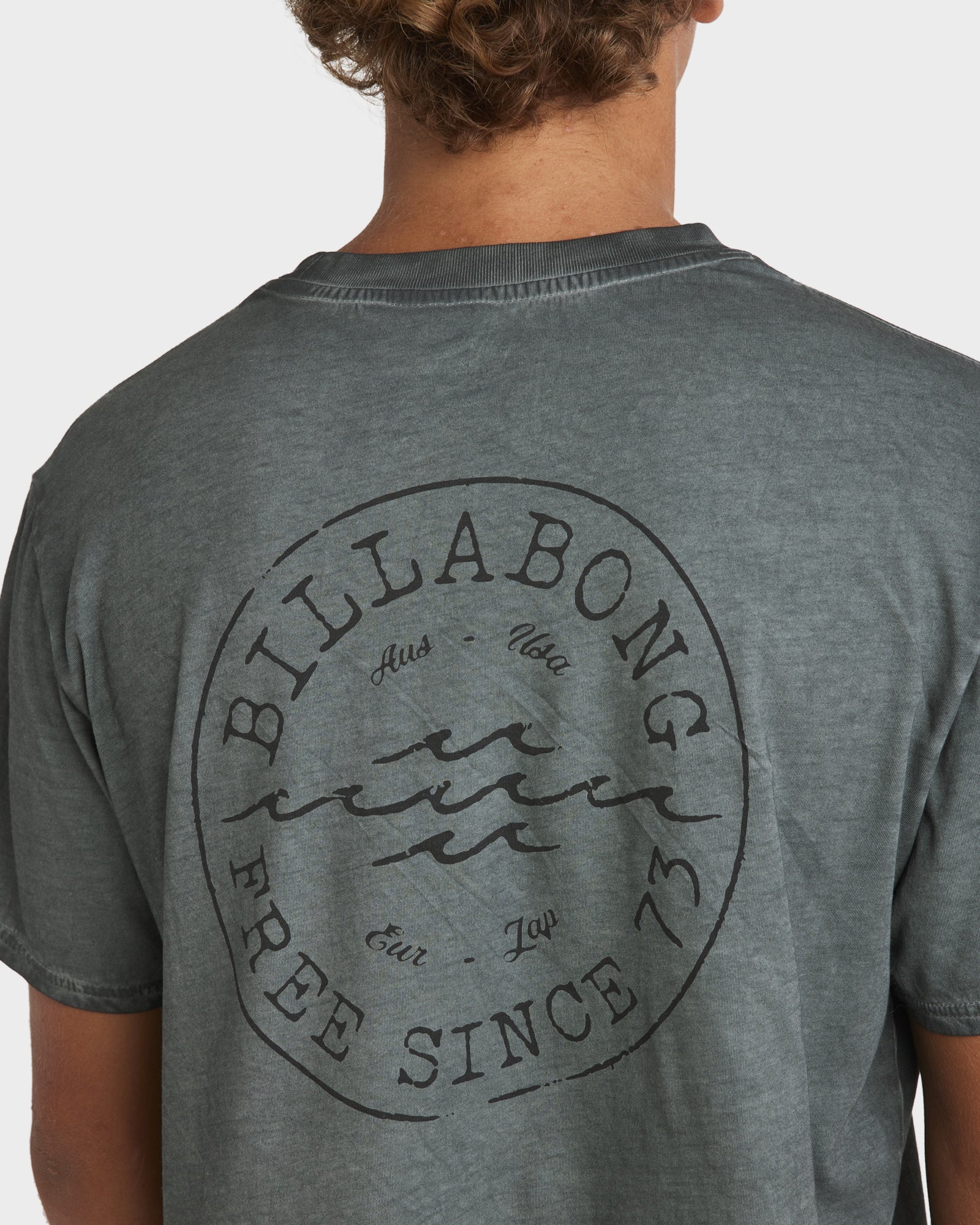 Mens Big Wave Daz T-Shirt - Image 4