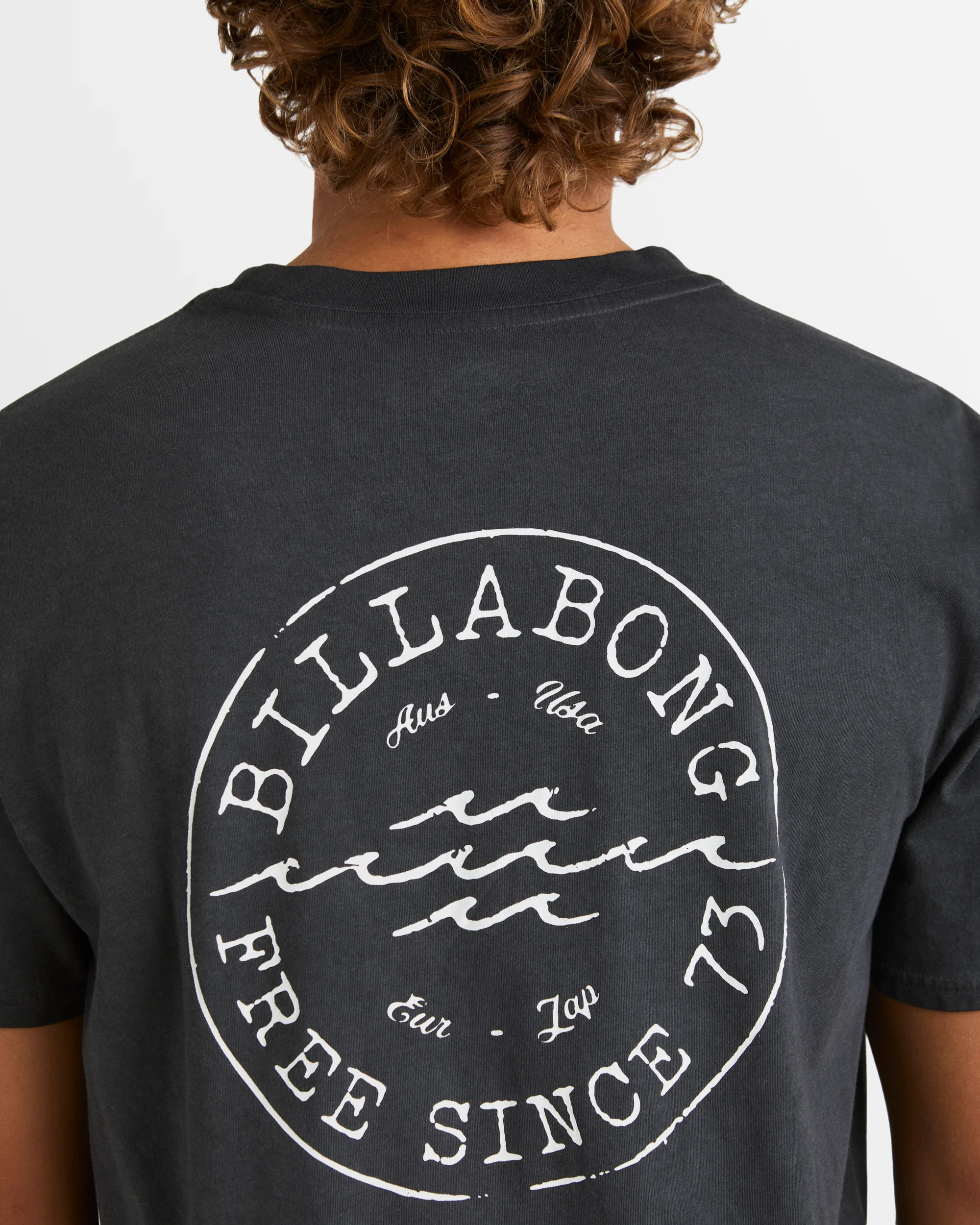 Mens Big Wave Daz T-Shirt - Image 2
