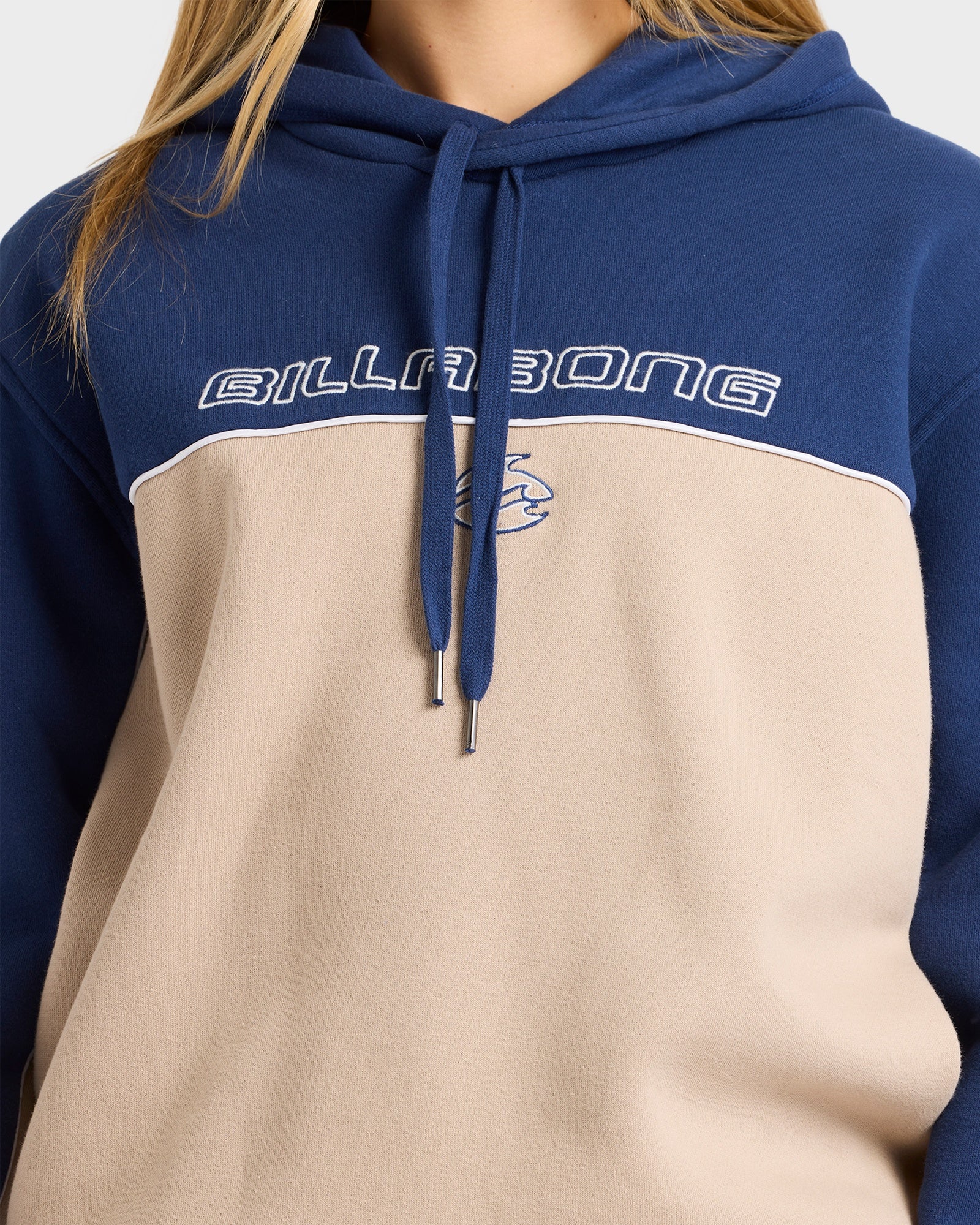 Womens Billa Tripper Pullover Hoodie - Image 5
