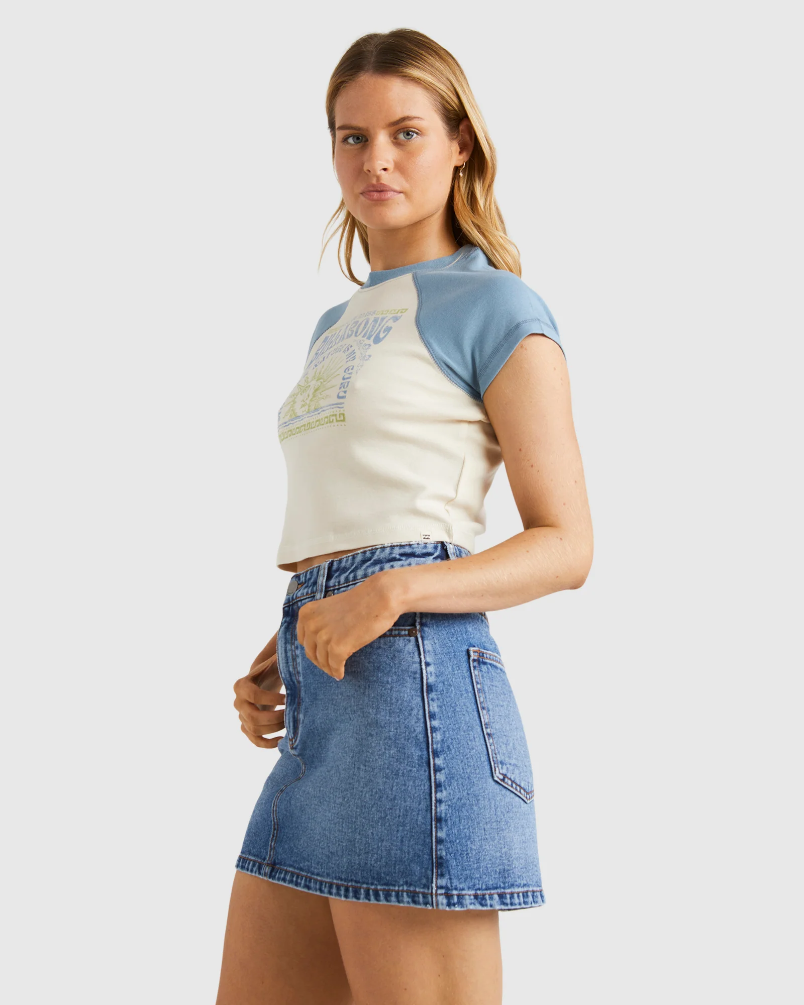 Womens Bliss Raglan T-Shirt - Image 3