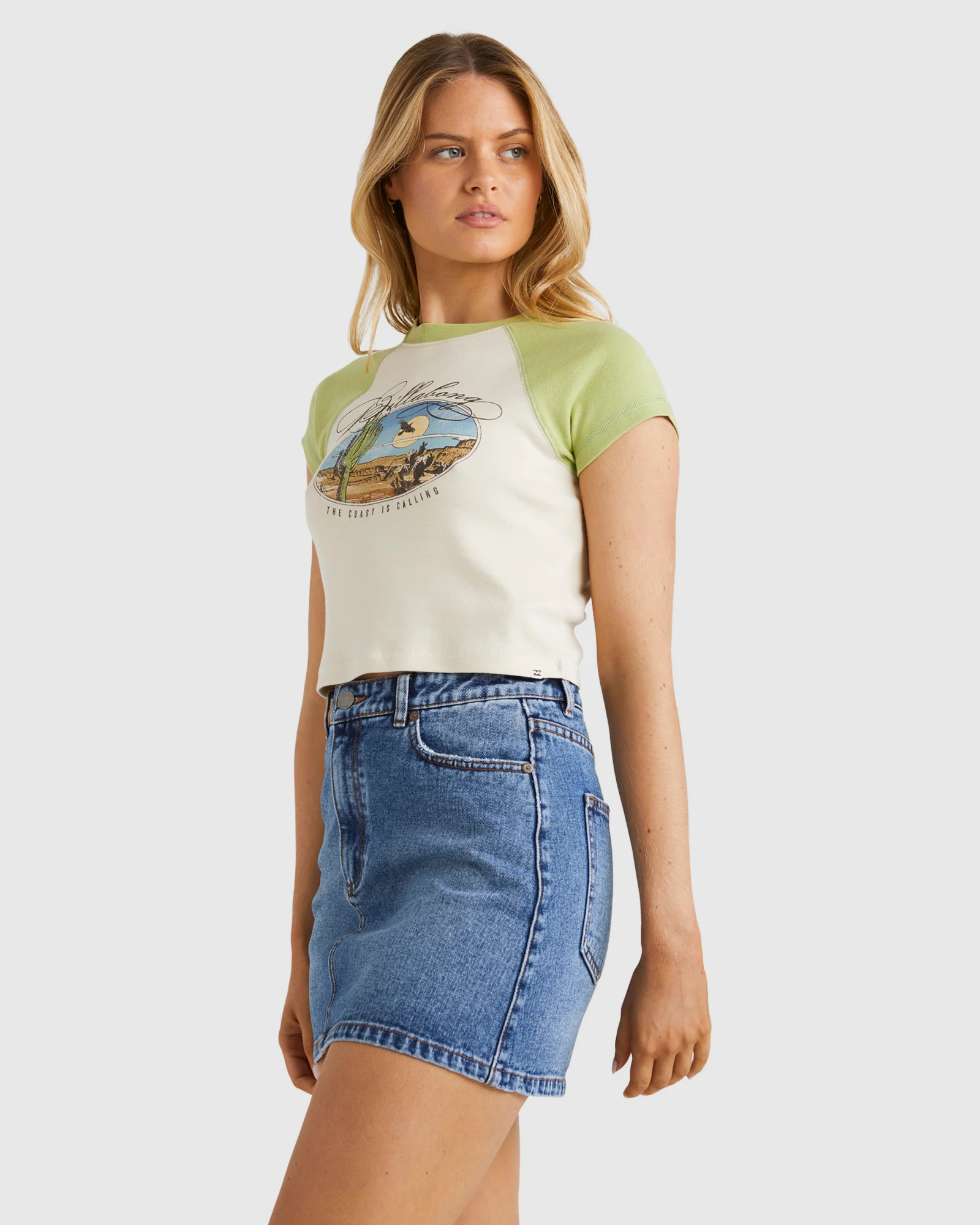 Womens Bliss Raglan T-Shirt - Image 2