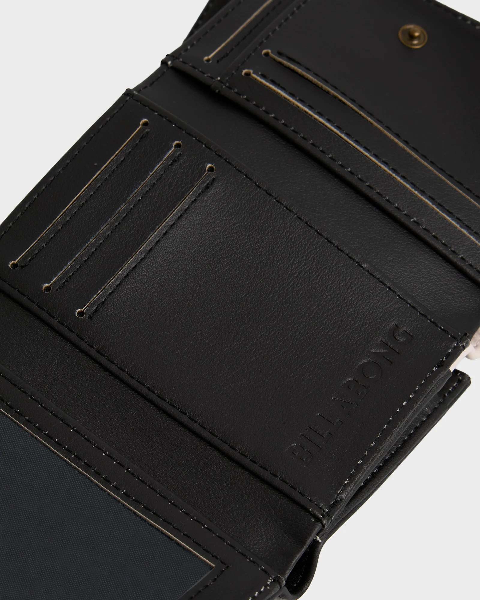 Womens Bong Rule Trifold Wallet - Image 3