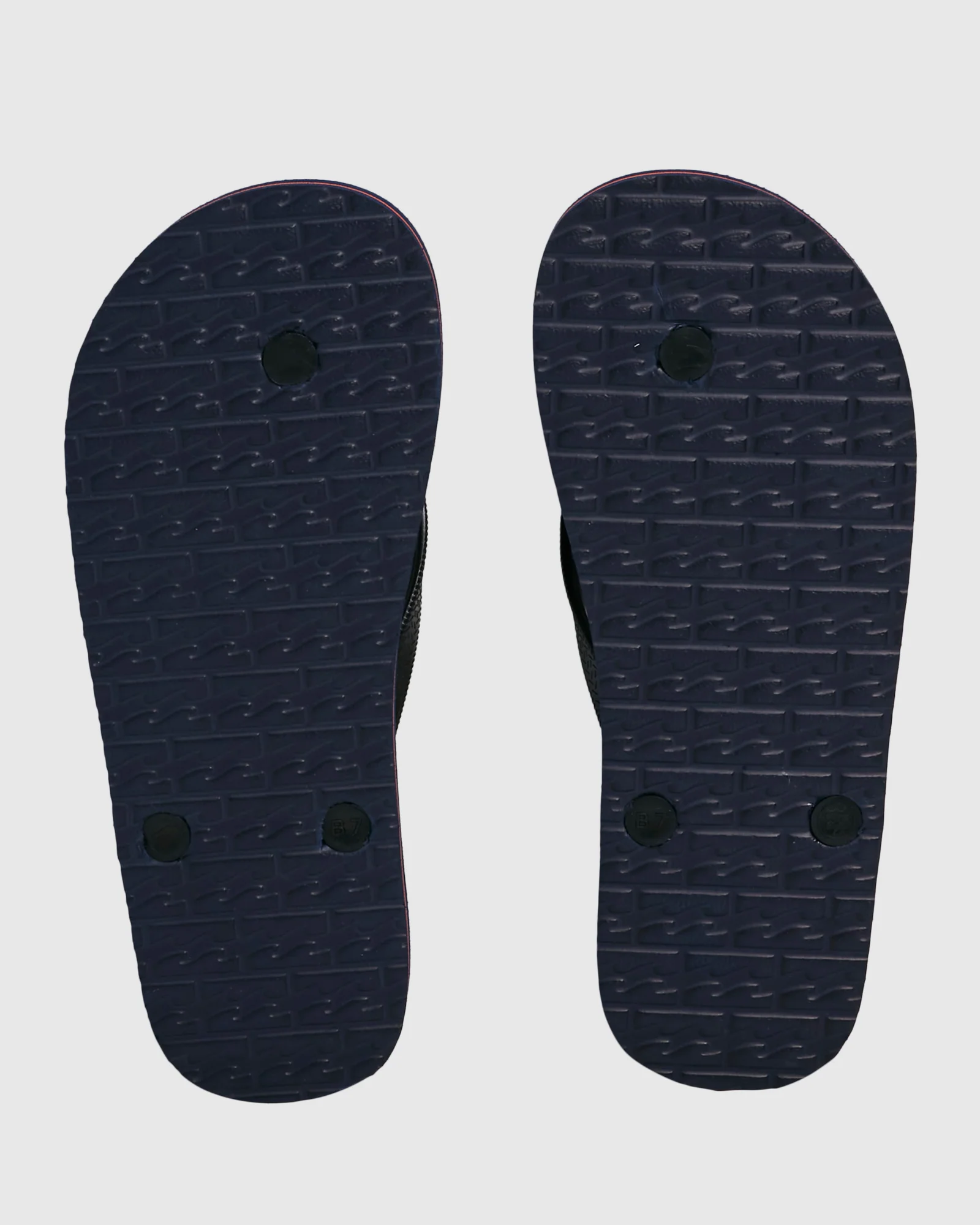 Boys 8-16 Arch Wave Thongs - Image 3