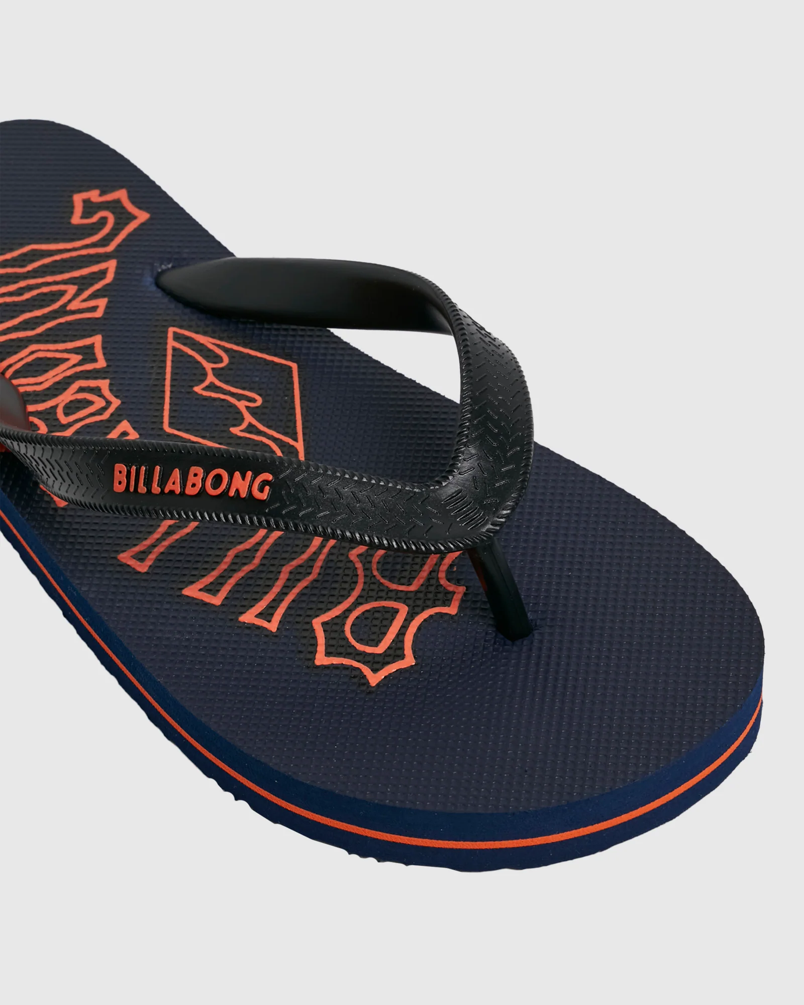 Boys 8-16 Arch Wave Thongs - Image 4
