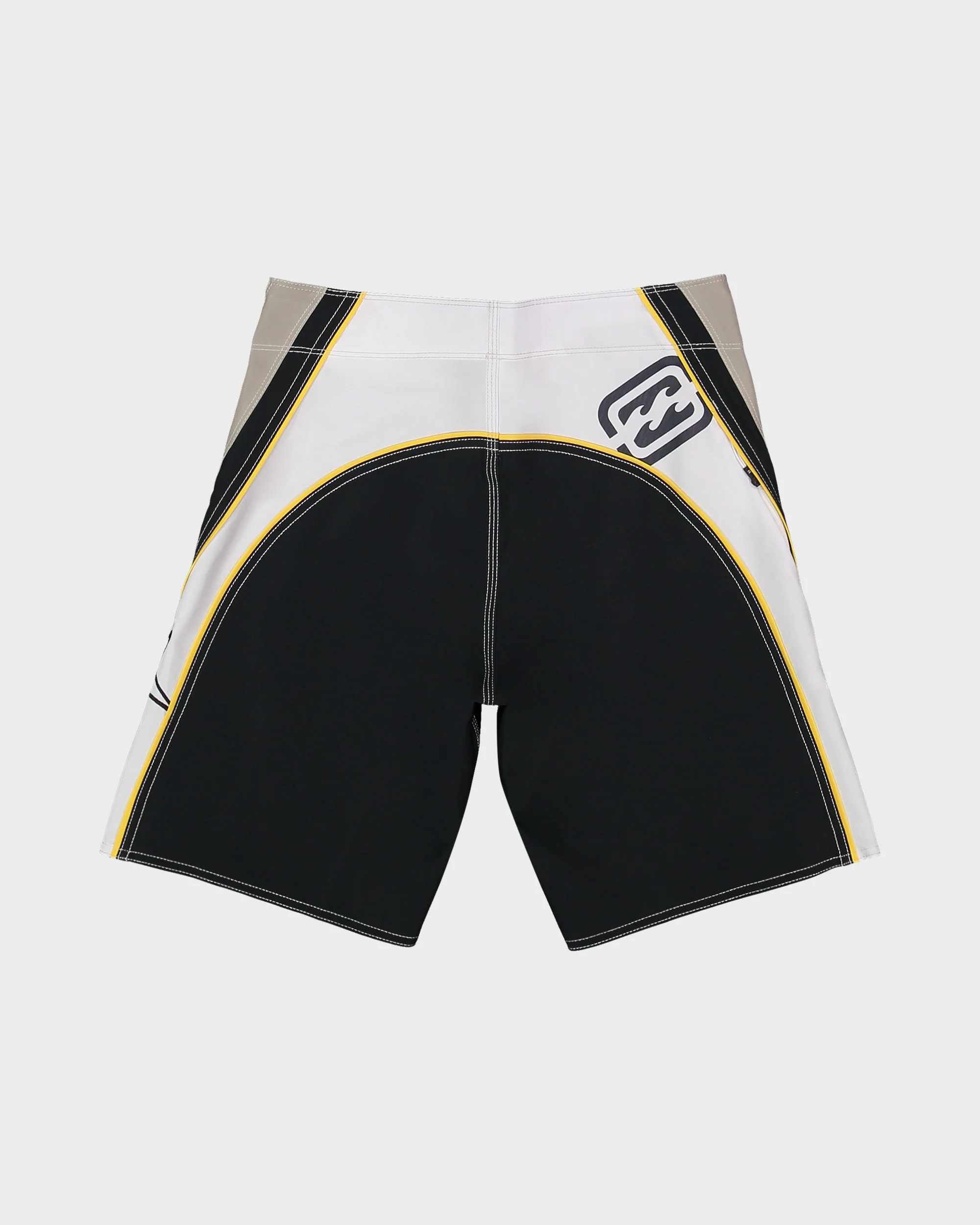 Boys 8-16 Fluid 2K 18" Boardshorts - Image 7