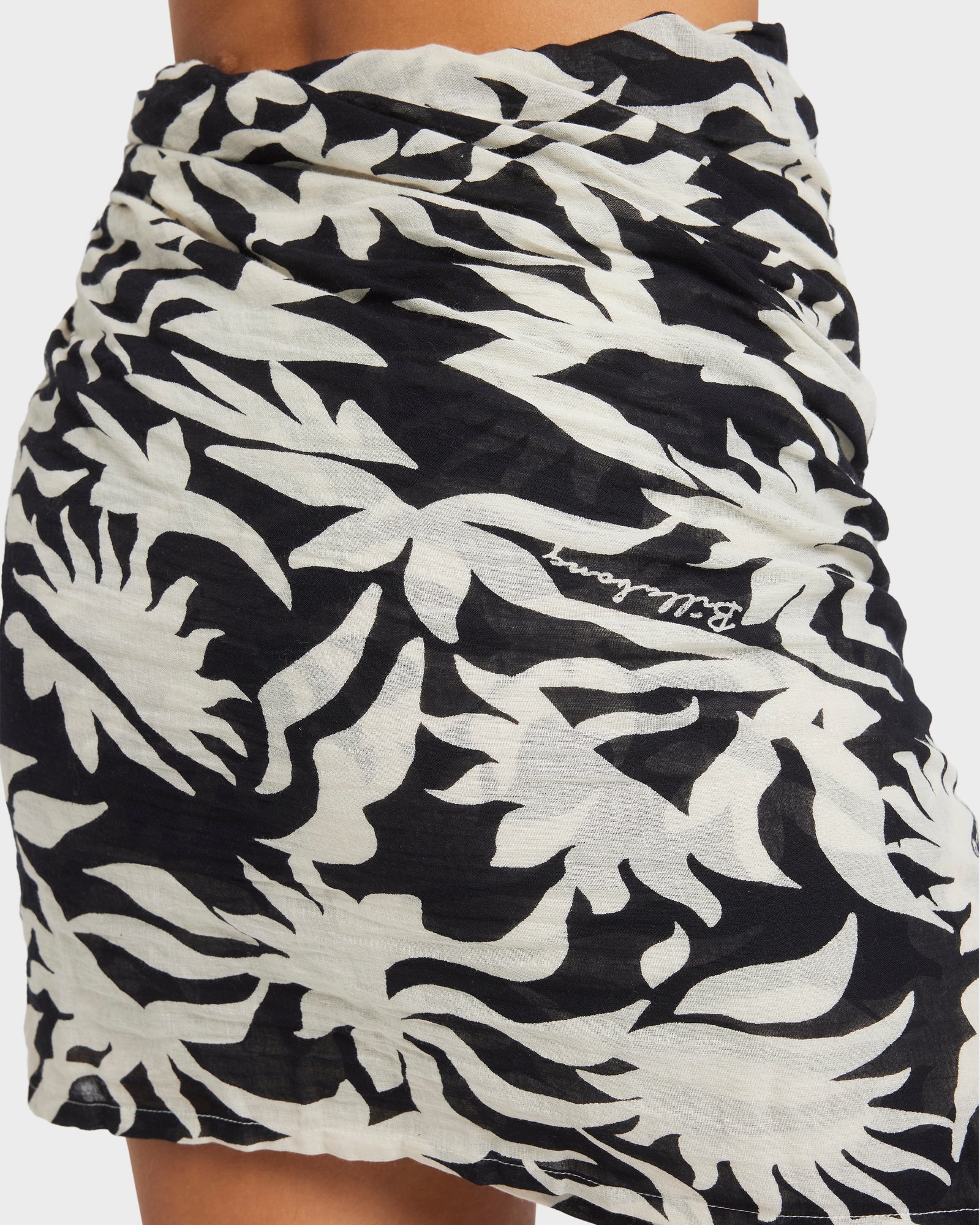 Womens By My Side Sarong - Image 5