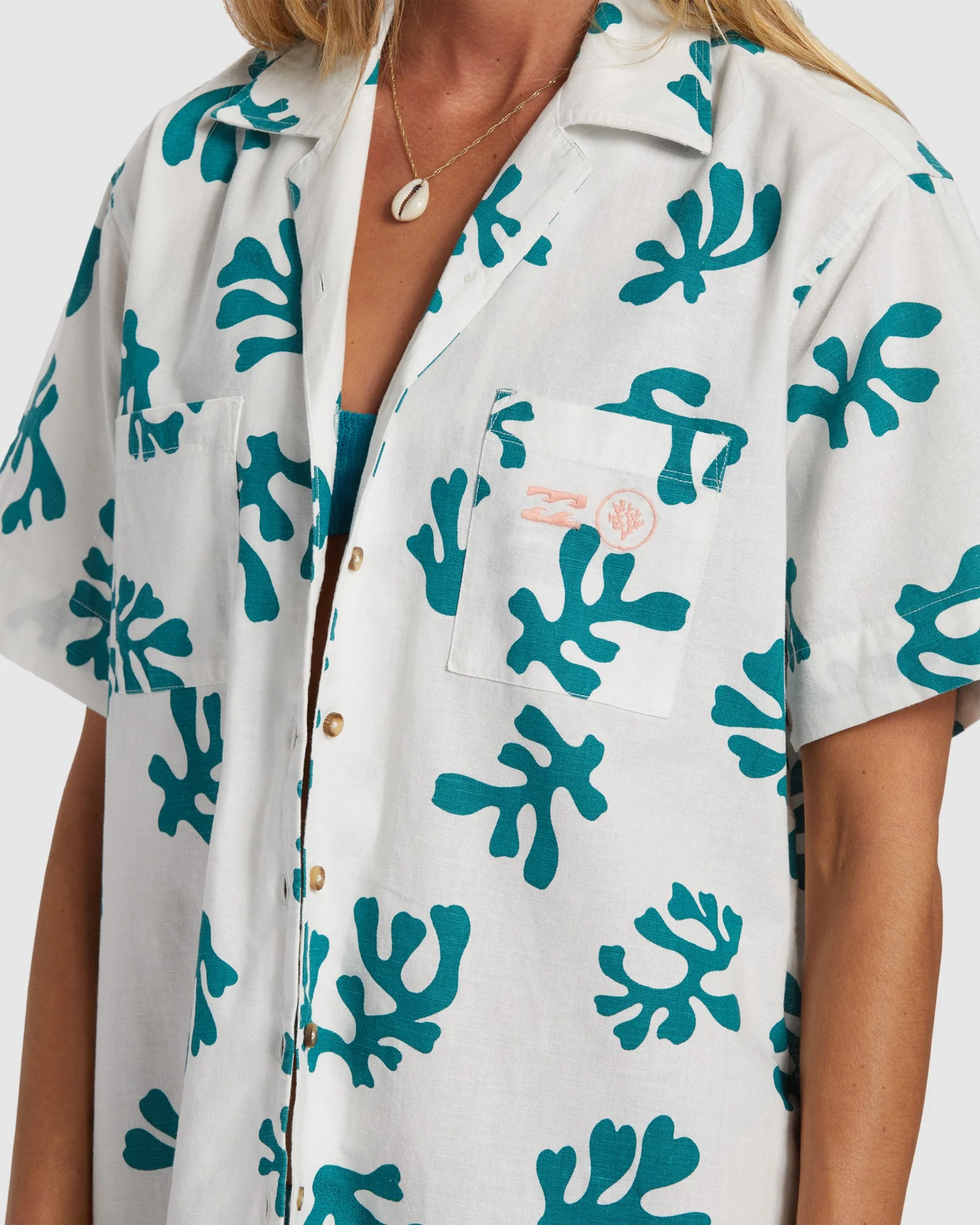 Womens Campy Coral Shirt - Image 4