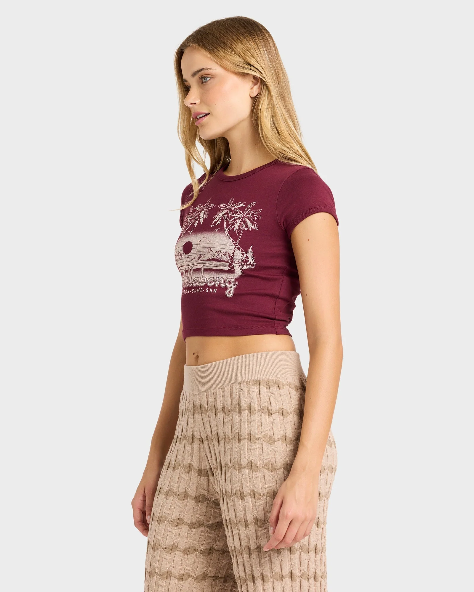 Womens Catch Some Sun T-Shirt - Image 3