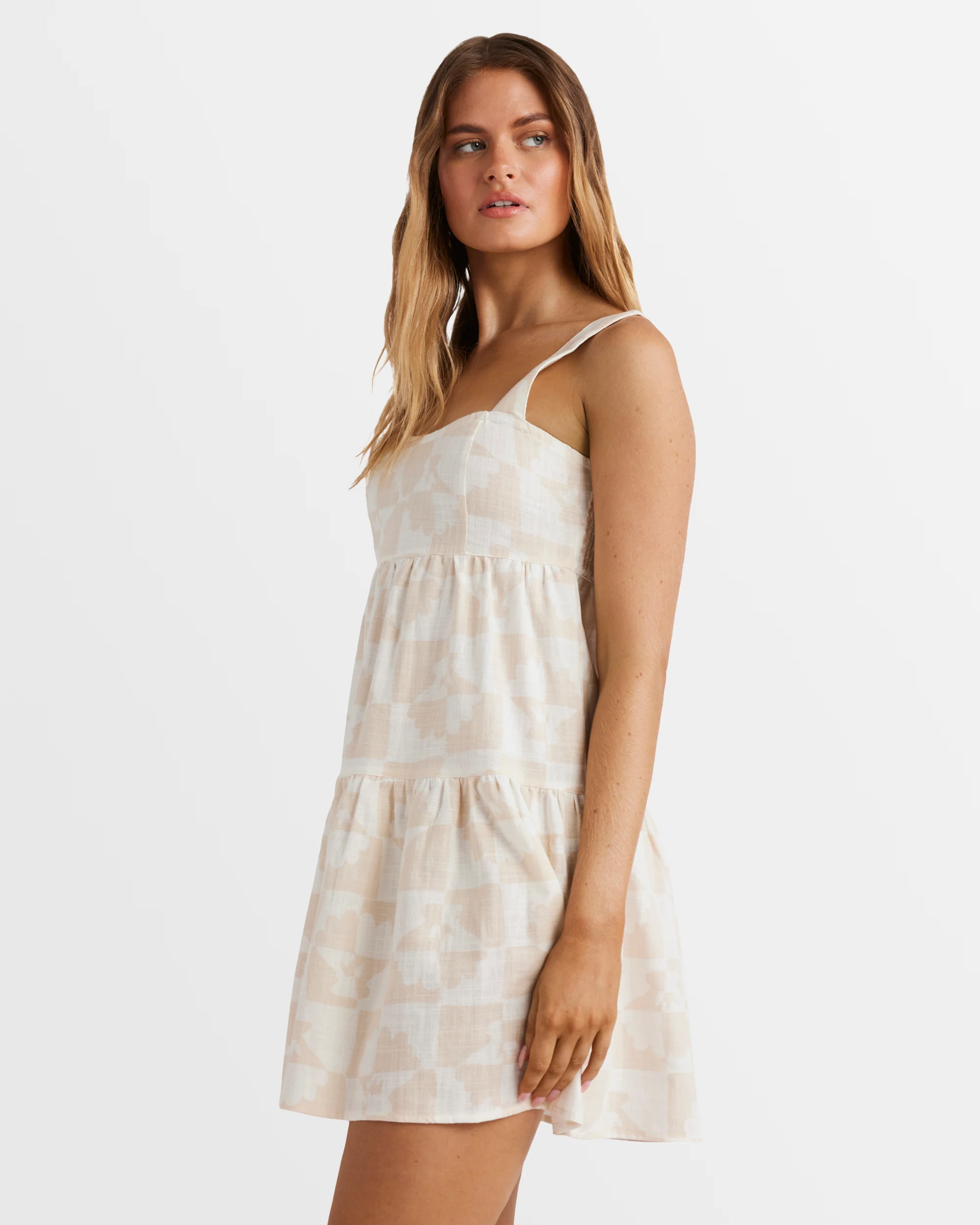Womens Catch Up Shine Dress - Image 2