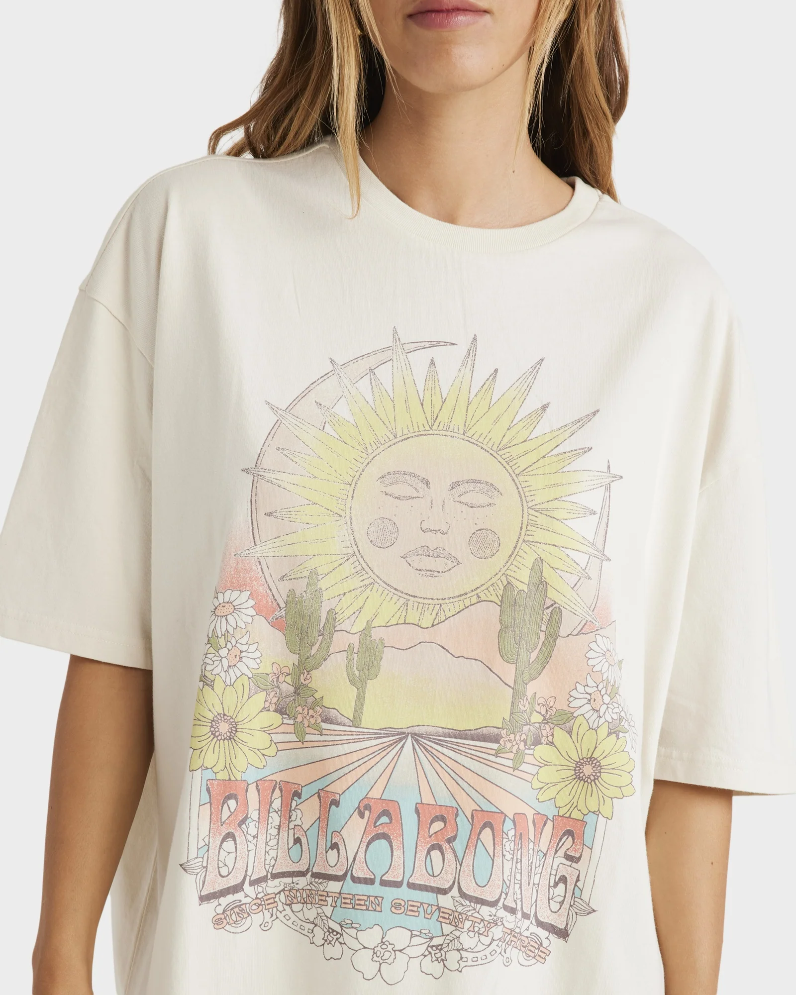 Womens Chasing Sunshine T-Shirt - Image 5