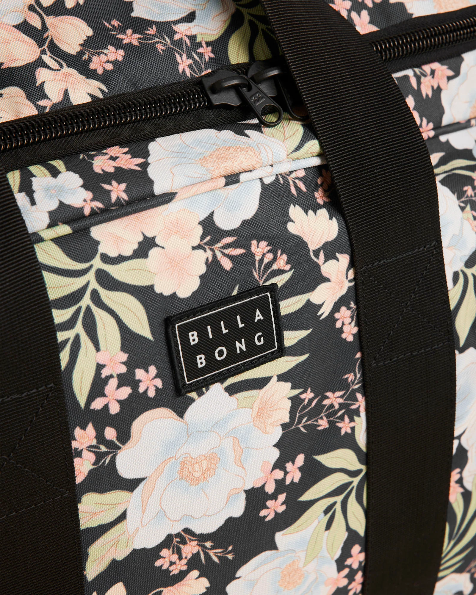 Womens Check In Luggage - Image 5
