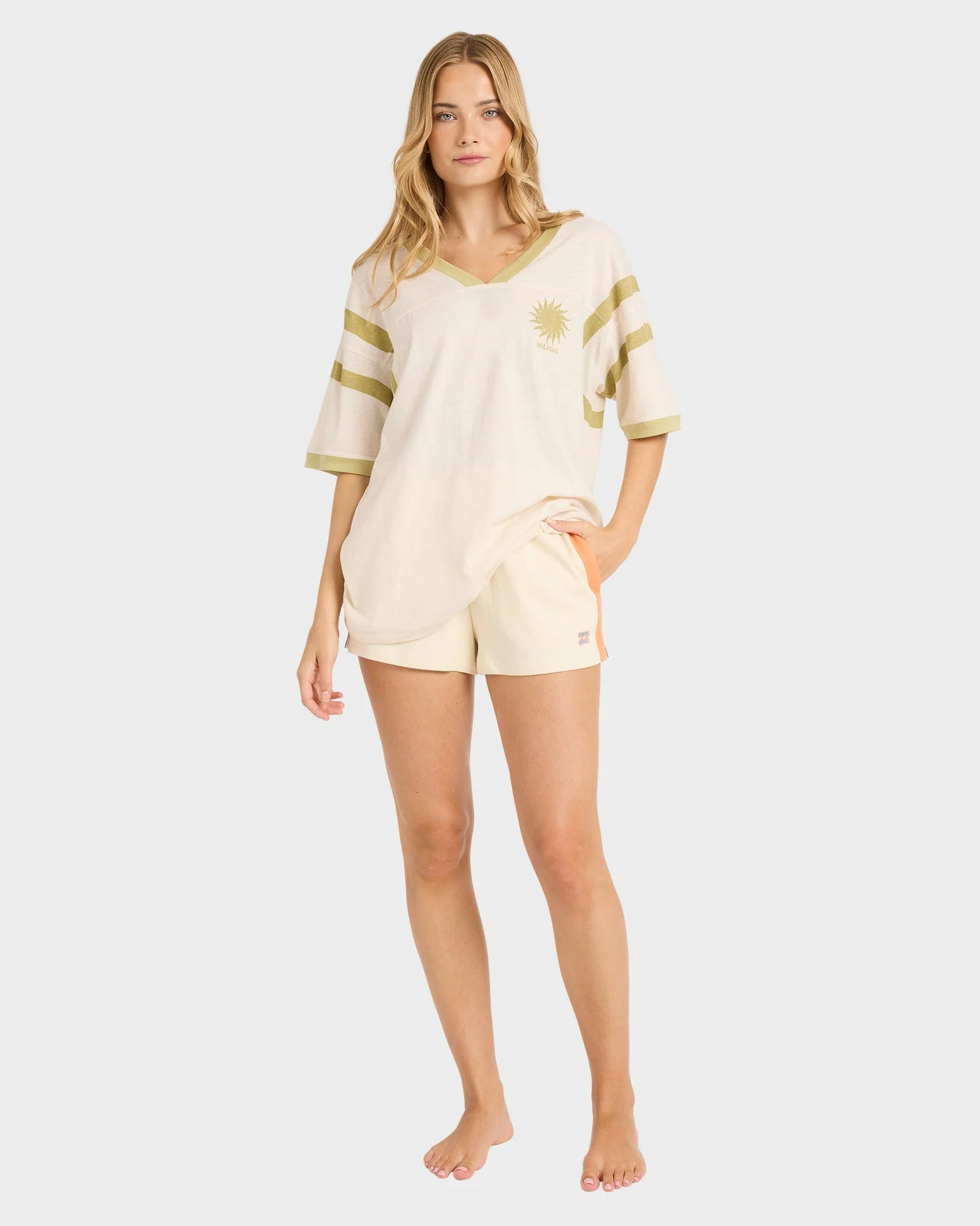 Womens Classic Feels Fleece Shorts - Image 5