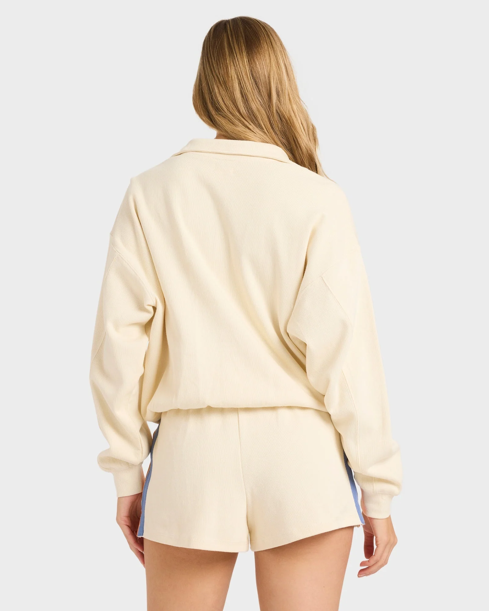 Womens Classic Feels Half Zip Pullover - Image 2