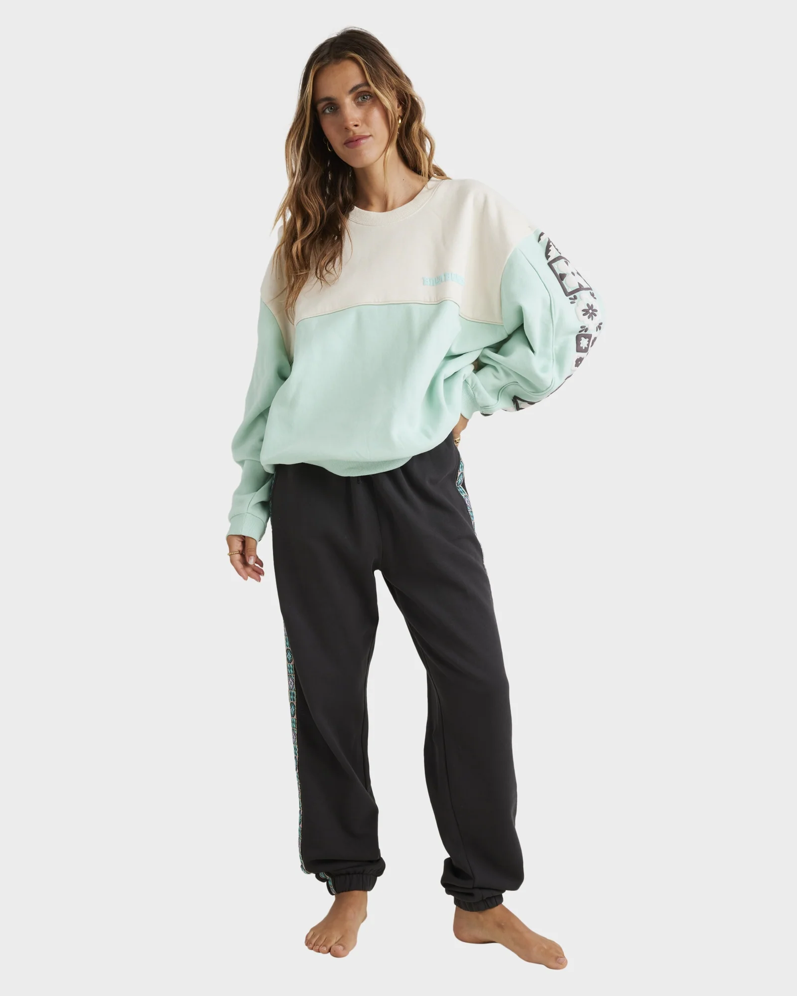 Womens Cool Days Kendall Crew Neck - Image 6