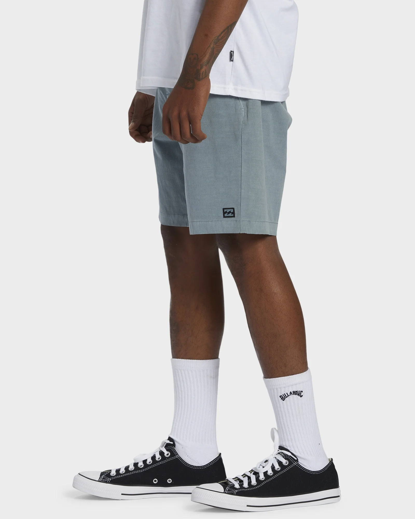 Mens Crossfire Wave Washed 18" Hybrid Shorts - Image 2