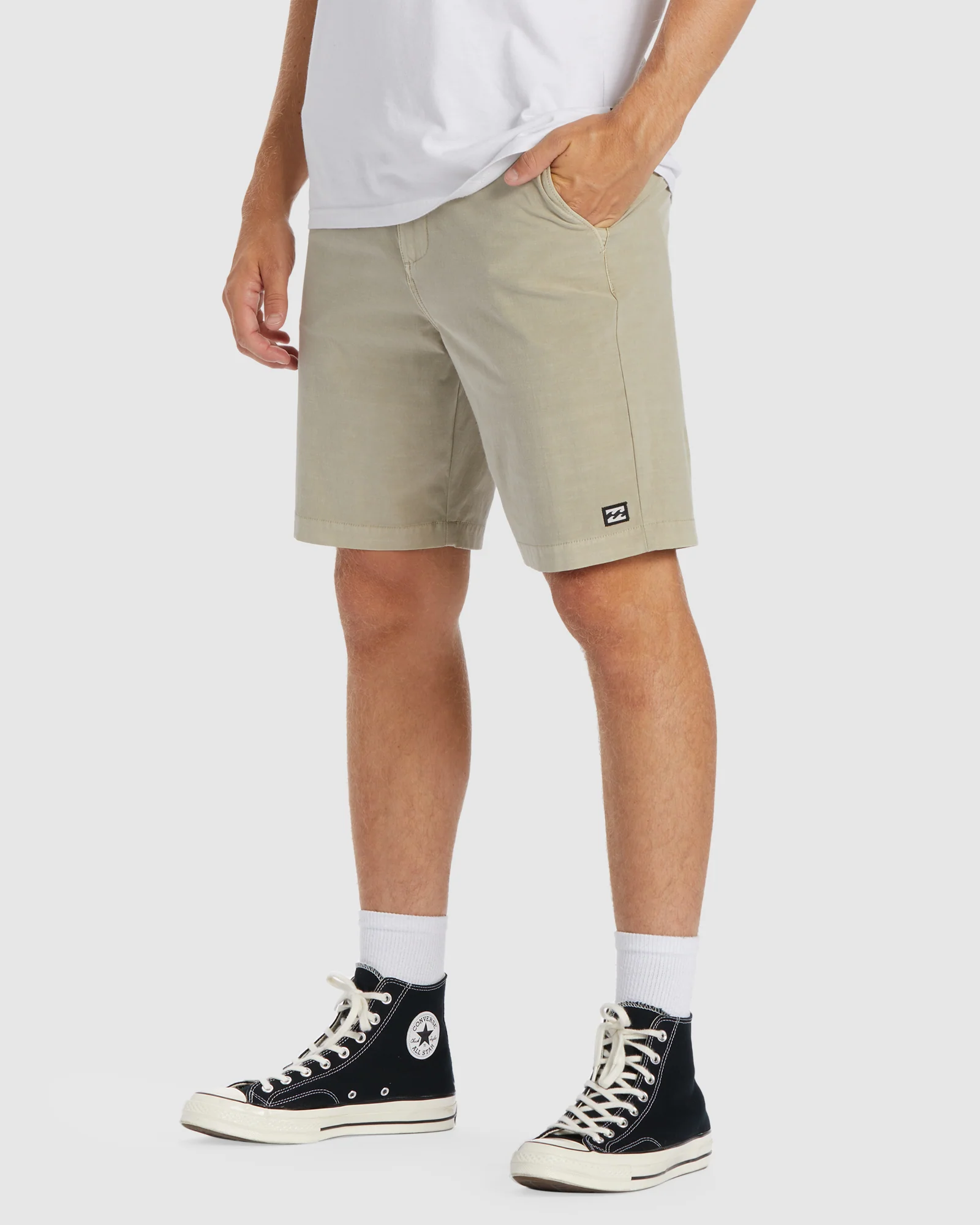 Mens Crossfire Wave Washed 18" Hybrid Shorts - Image 2