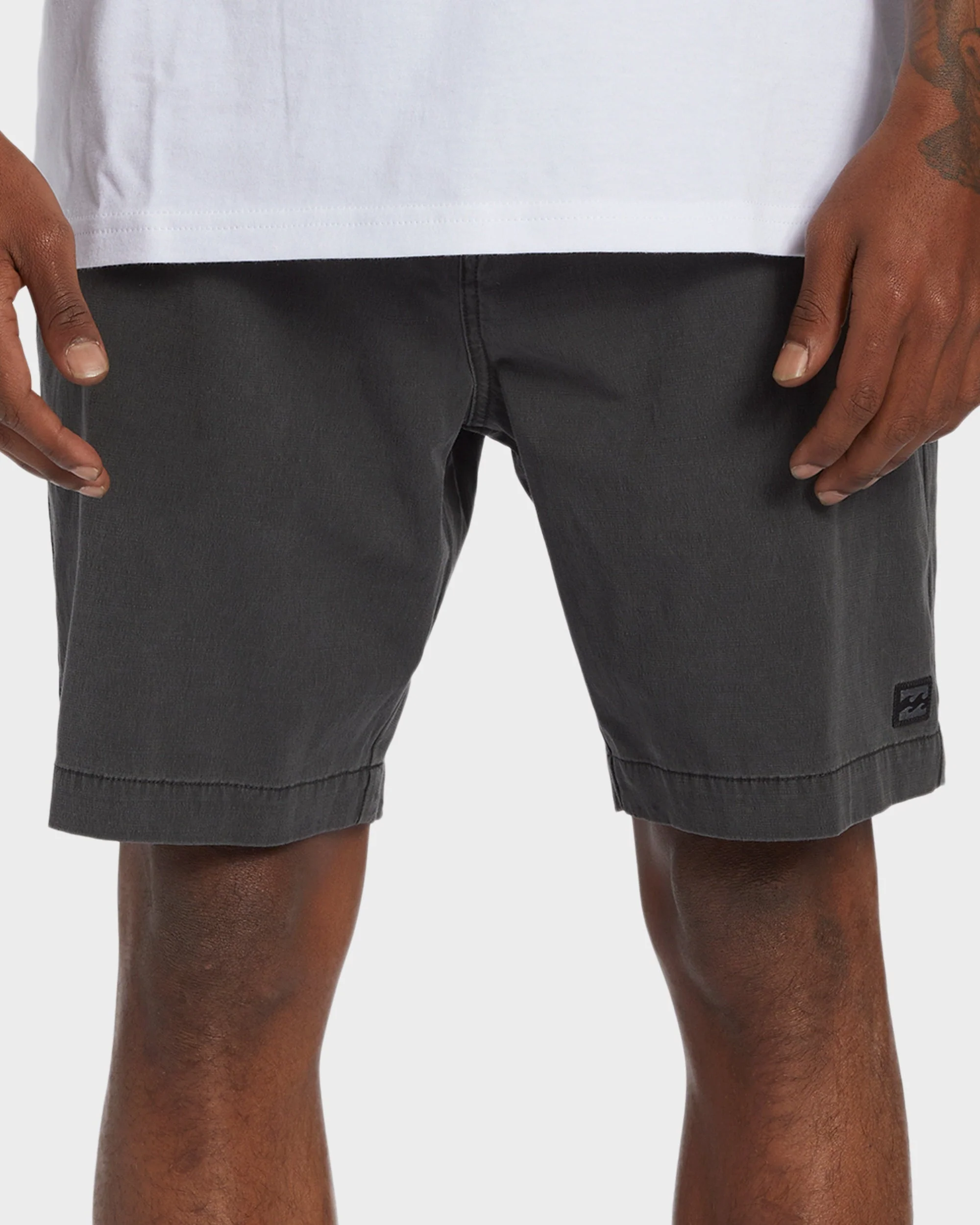 Mens Crossfire Wave Washed Submersible 18" Shorts - Image 3