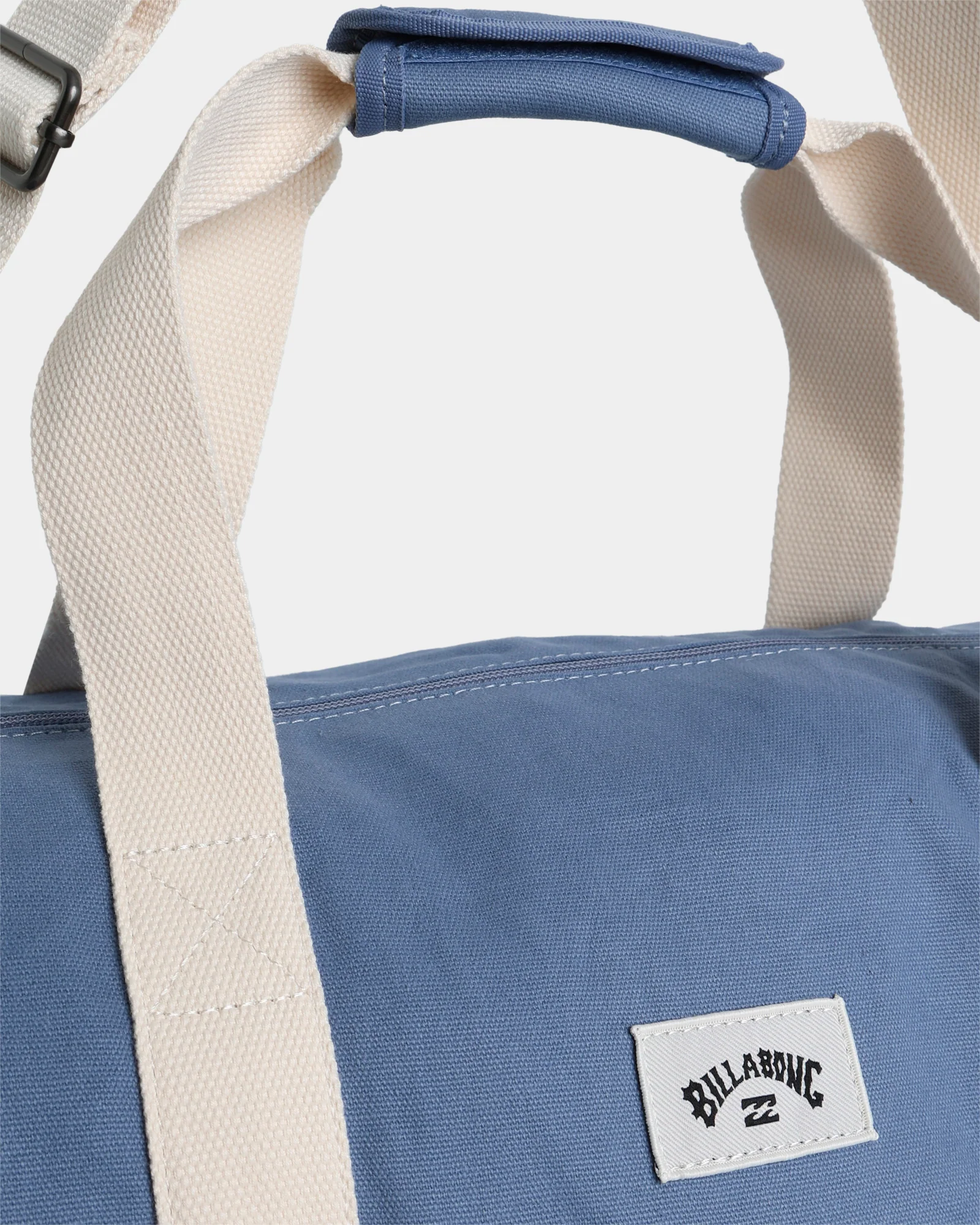Womens Demand Duffle Bag - Image 3