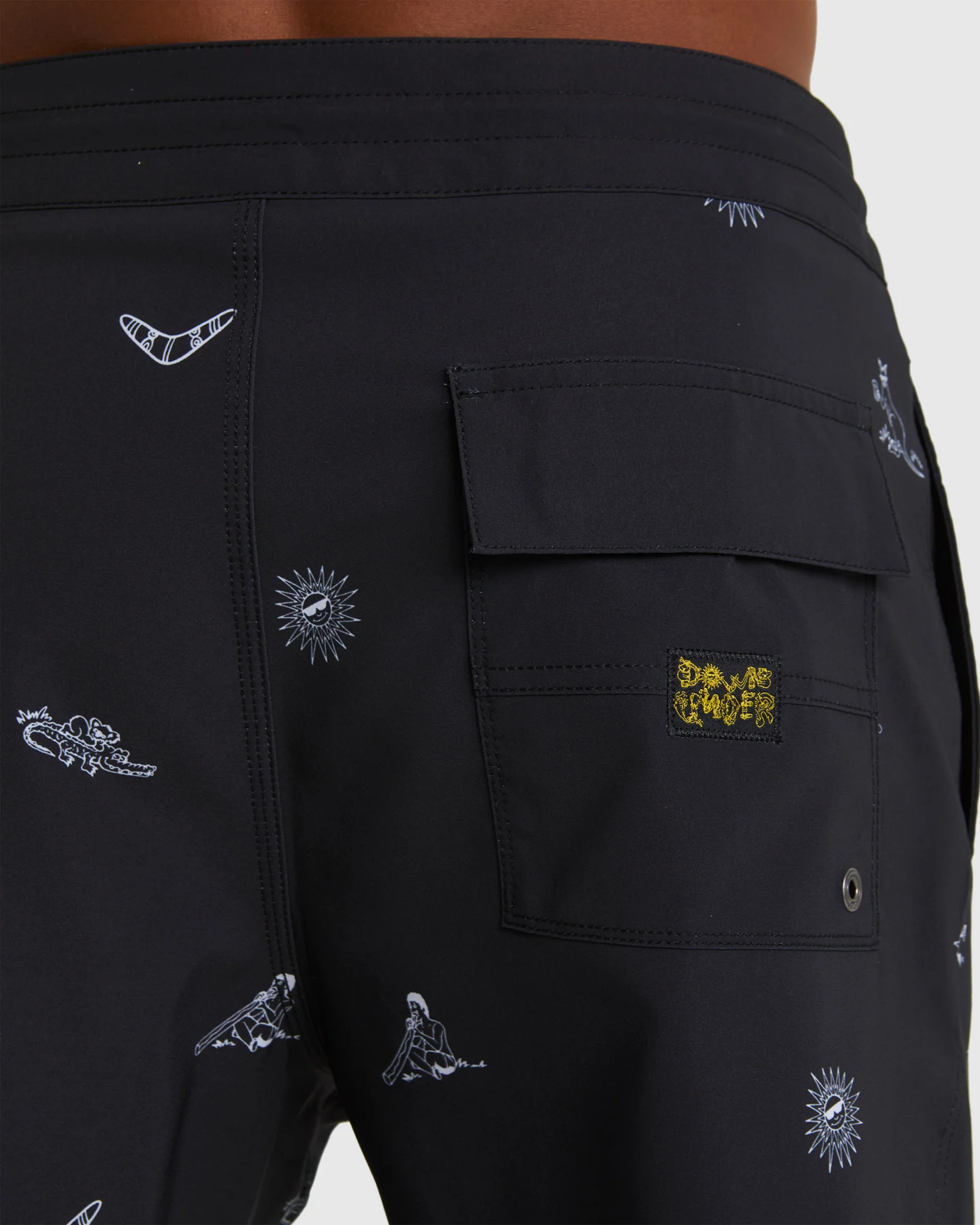 Mens Destination  Lo Tide Boardshorts - Image 4