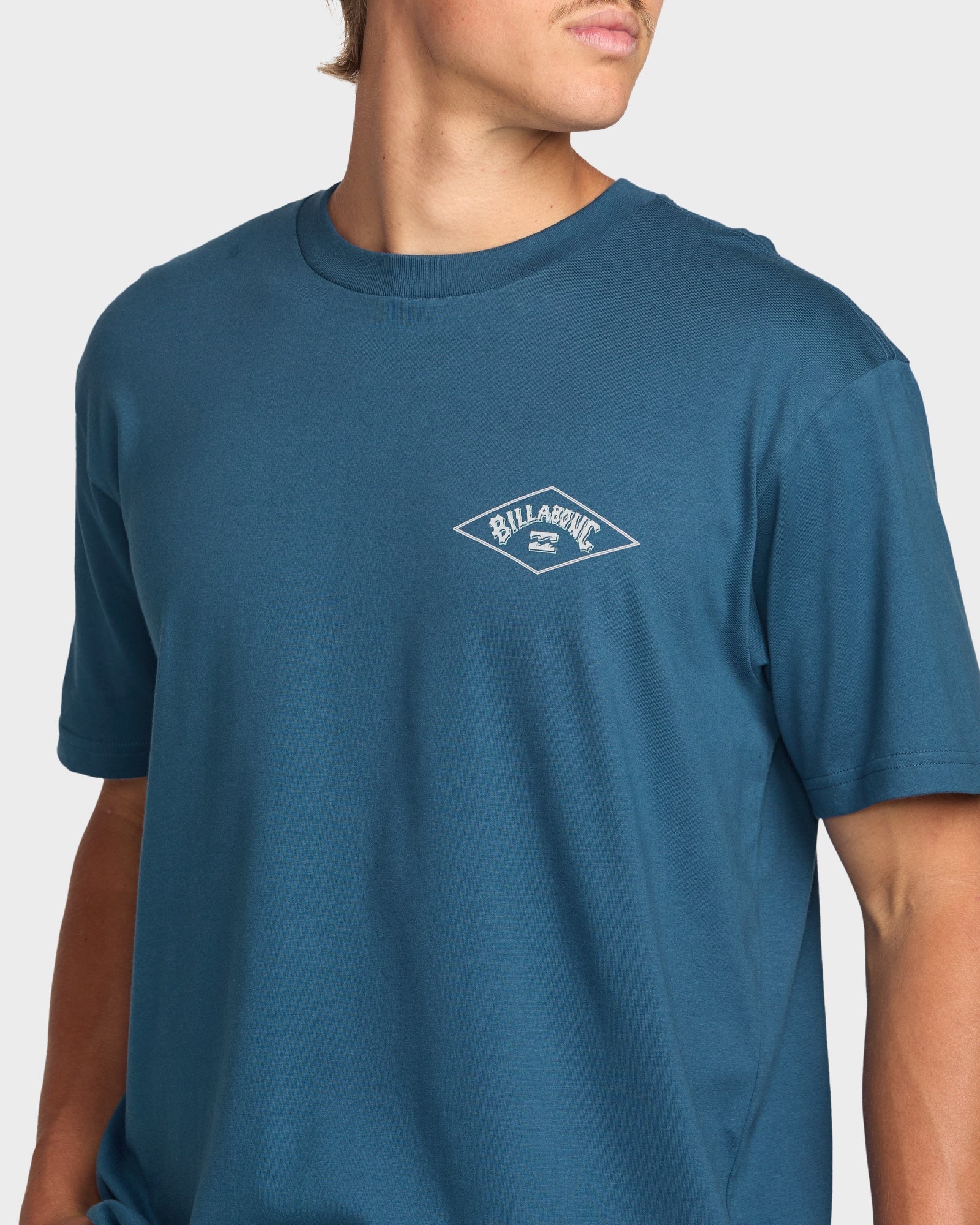 Mens Diamond Arch T-Shirt - Image 4