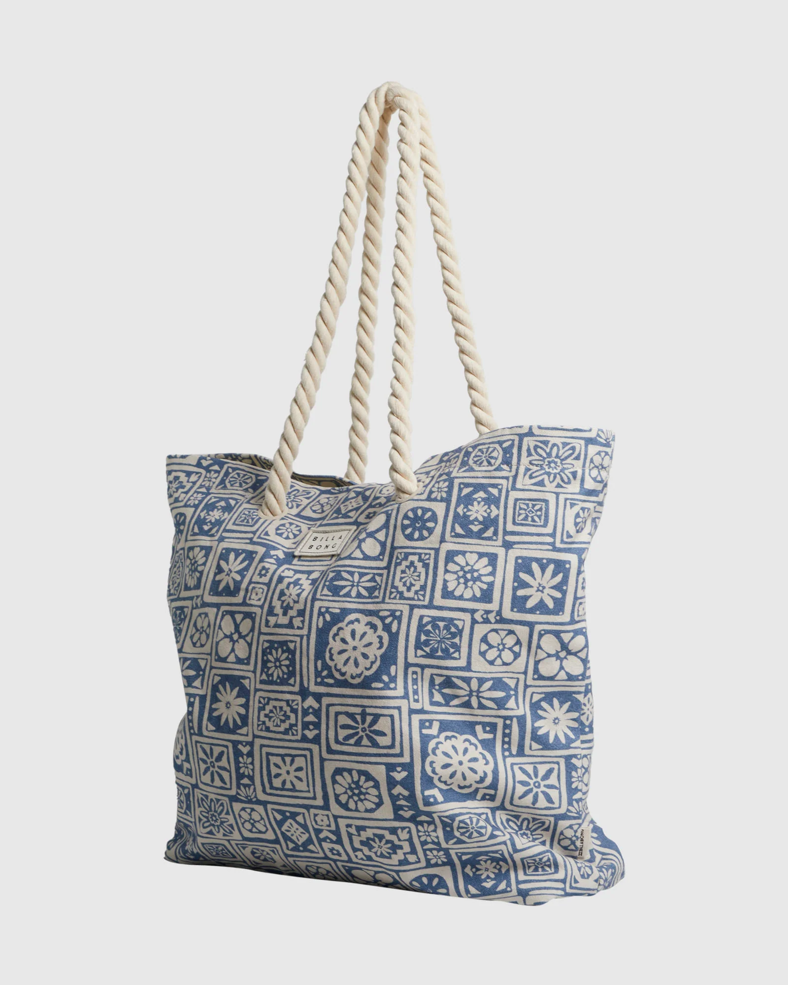 Womens Down Under Beach Tote Bag - Image 3