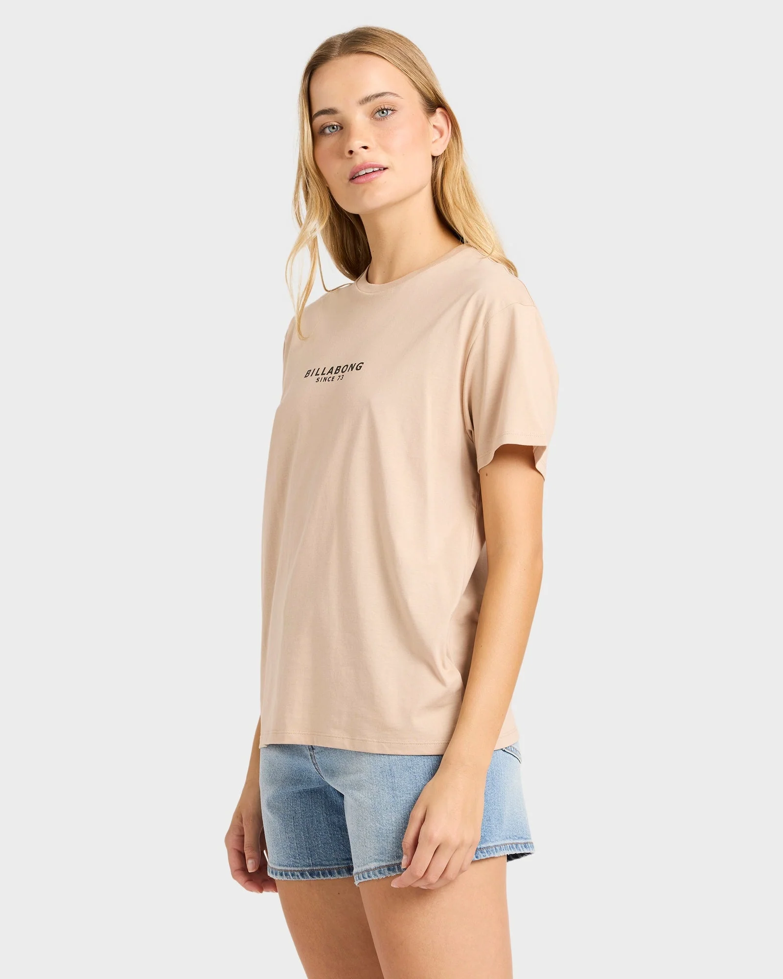 Womens Emerald Island T-Shirt - Image 3